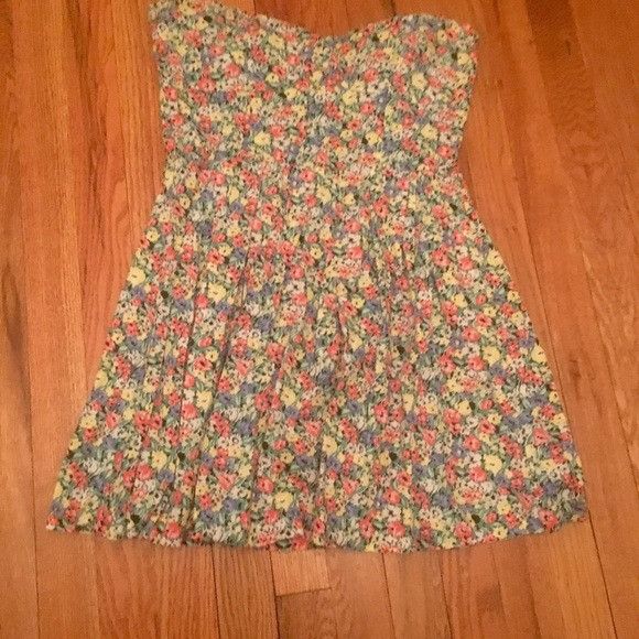 MINKPINK MinkPink floral strapless zipper mini dress Size M / US 6-8 / IT 42-44 - 2 Thumbnail