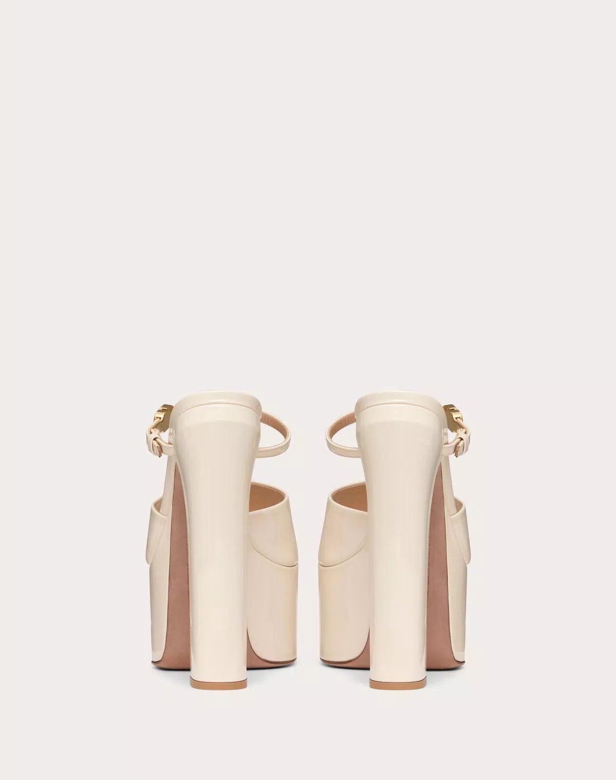 Valentino o1s1wg111125 Tan-Go Platform Patent Leather Slides in Ivory Size US 11 / IT 41 - 3 Thumbnail