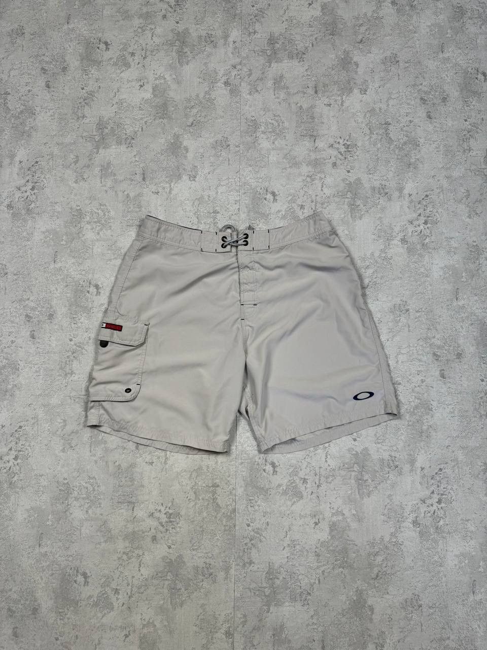 Oakley Vintage Oakley Gray Y2K Shorts Size 36 Size US 36 / EU 52 - 1 Thumbnail
