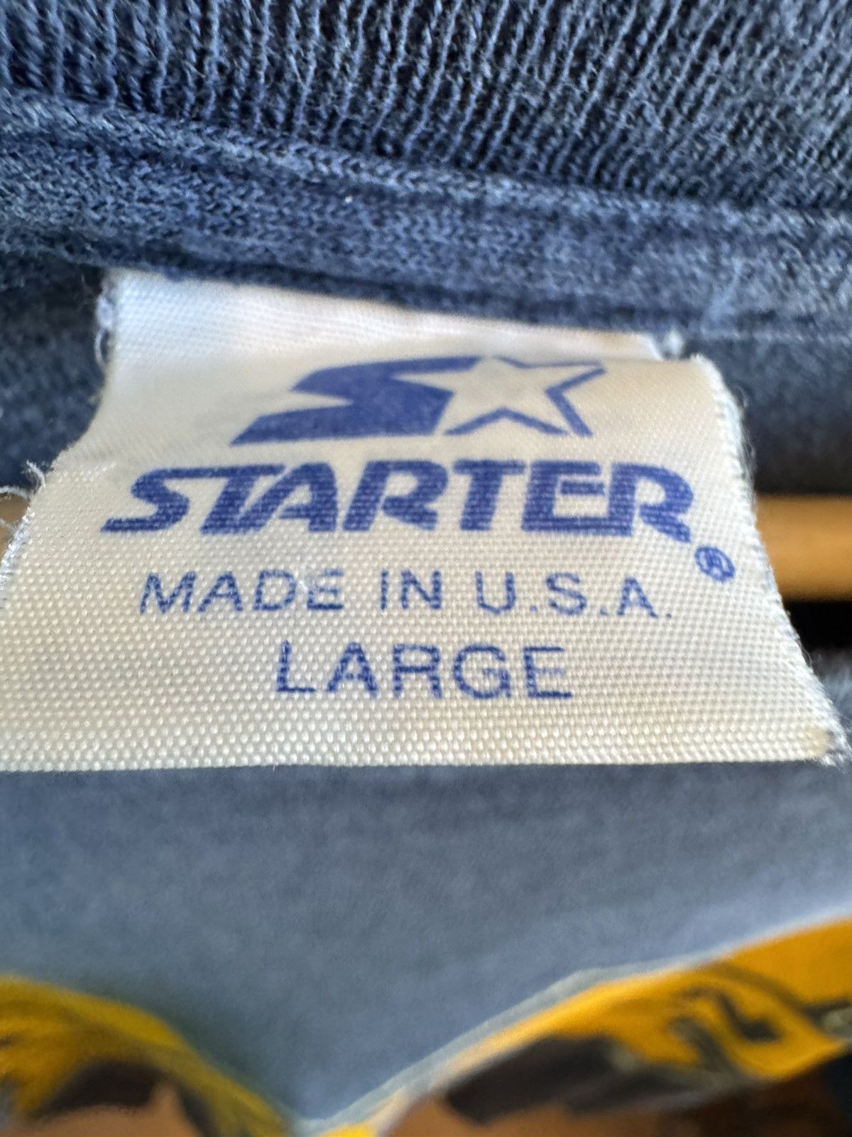 Starter Vintage Michigan Wolverines Starter t shirt size L Size US L / EU 52-54 / 3 - 5 Thumbnail