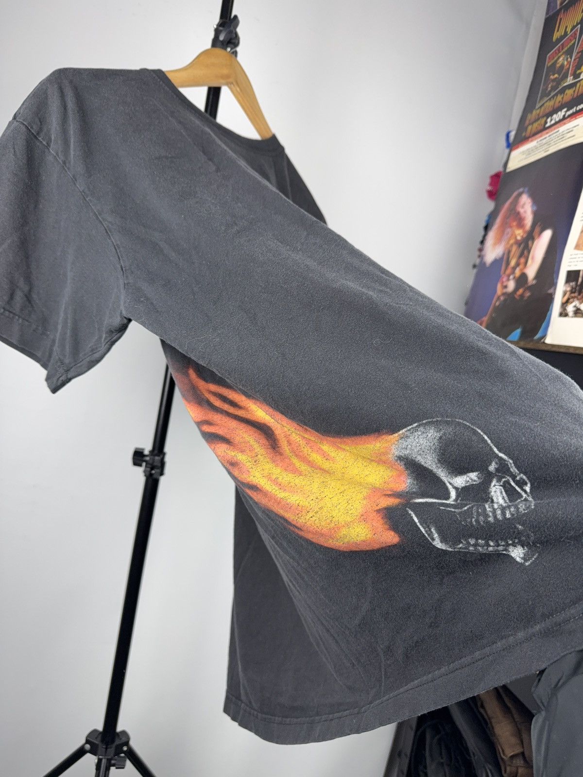 Japanese Brand 💀🔥Crazy Vintage 90s Gothic Biker Skull Flame Side Print Tee Size US XL / EU 56 / 4 - 3 Thumbnail