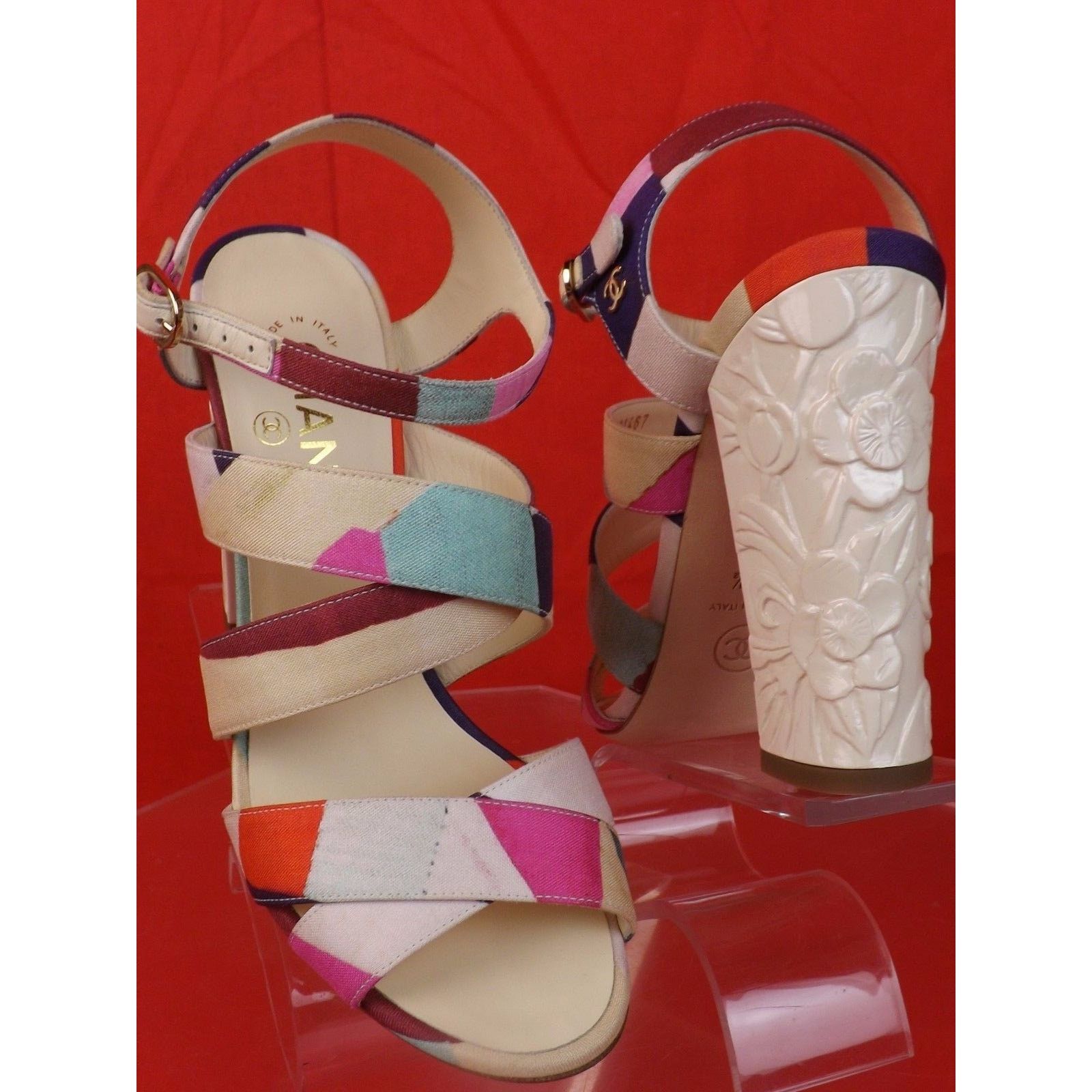 Chanel CHANEL MULTICOLOR CANVAS CC LOGO FLOWERS SANDALS PUMPS 38 Size US 8 / IT 38 - 2 Thumbnail