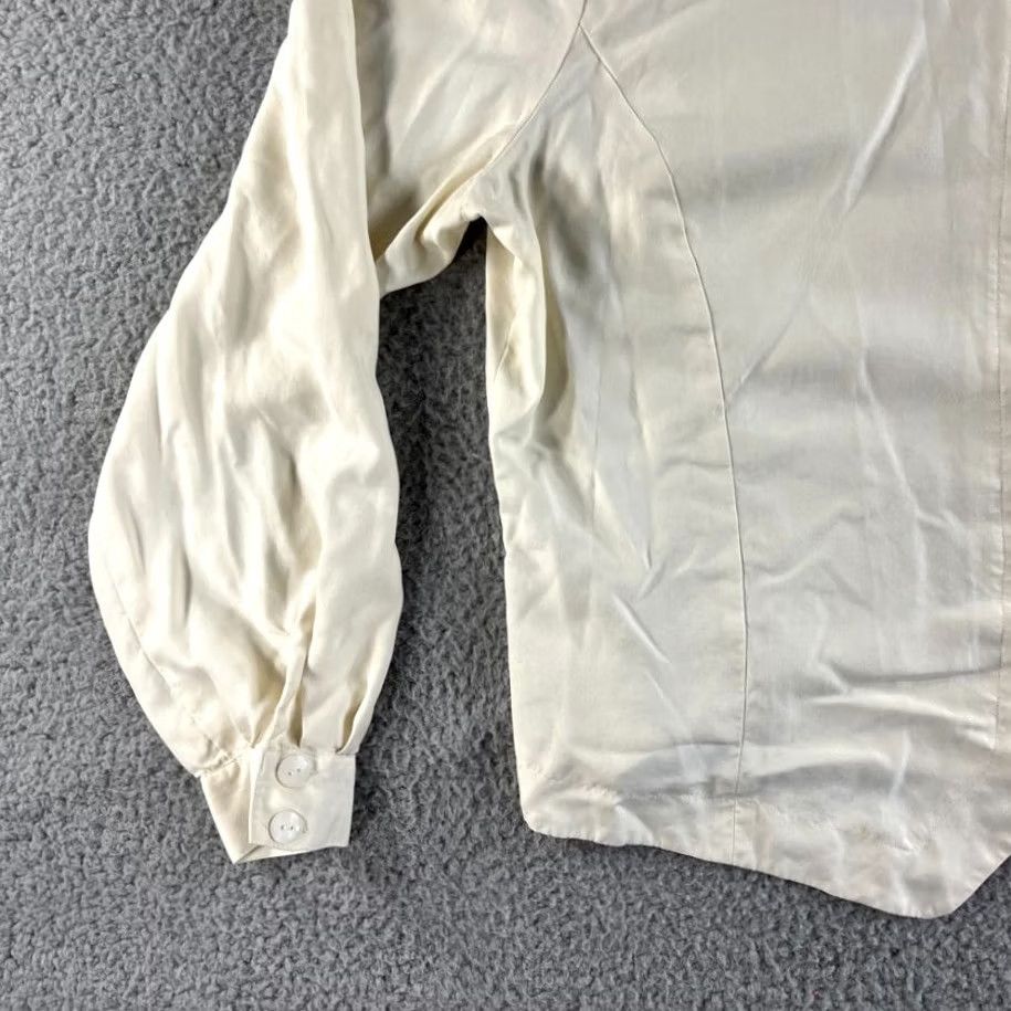 Liz Claiborne Liz Claiborne Blouse Shirt Silk Ivory 100% Silk Button Up Long Sleeve Womens Petite 14P Size XL / US 12-14 / IT 48-50 - 7 Thumbnail