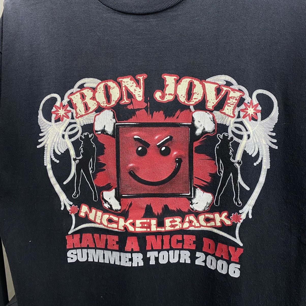 Band Tees Vintage Bon Jovi Nickelback 2006 World Tour Have A Nice Day Size US L / EU 52-54 / 3 - 5 Thumbnail