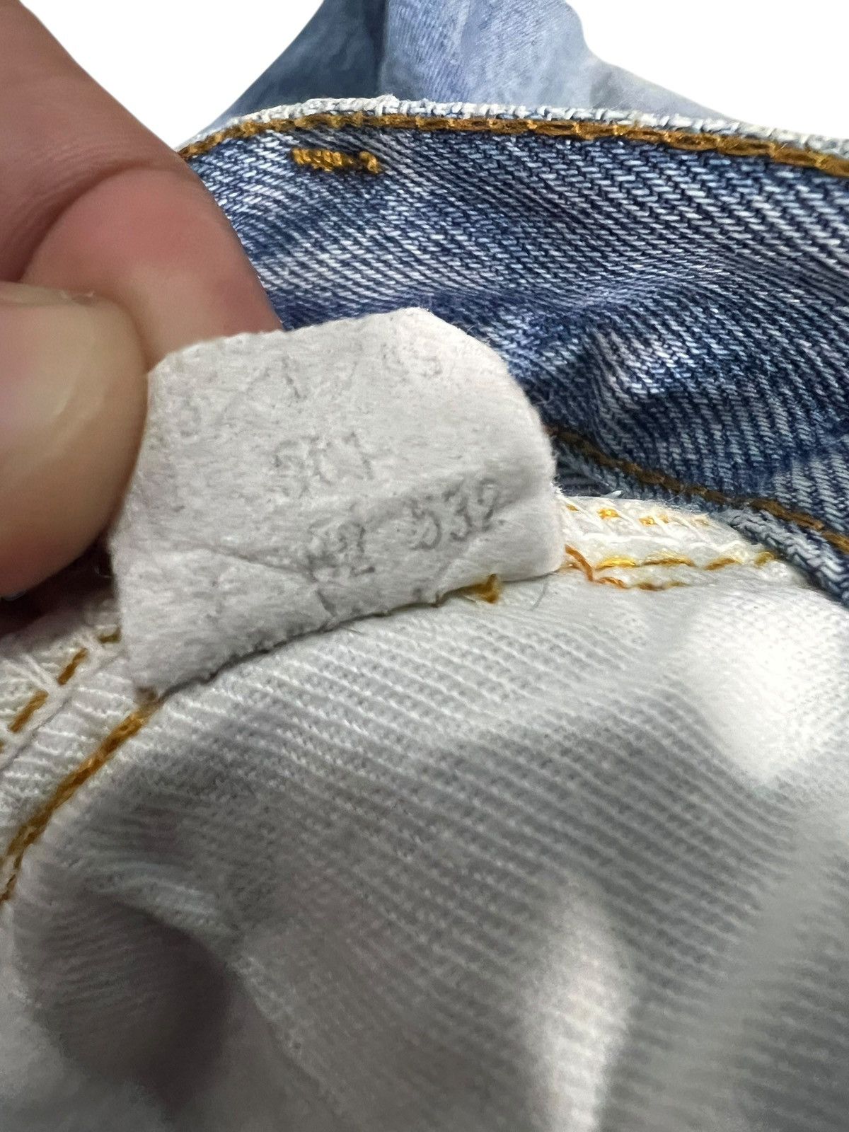 Levi's 80’s Levi’s 501 Light Wash Jean USA Size US 30 / EU 46 - 15 Thumbnail