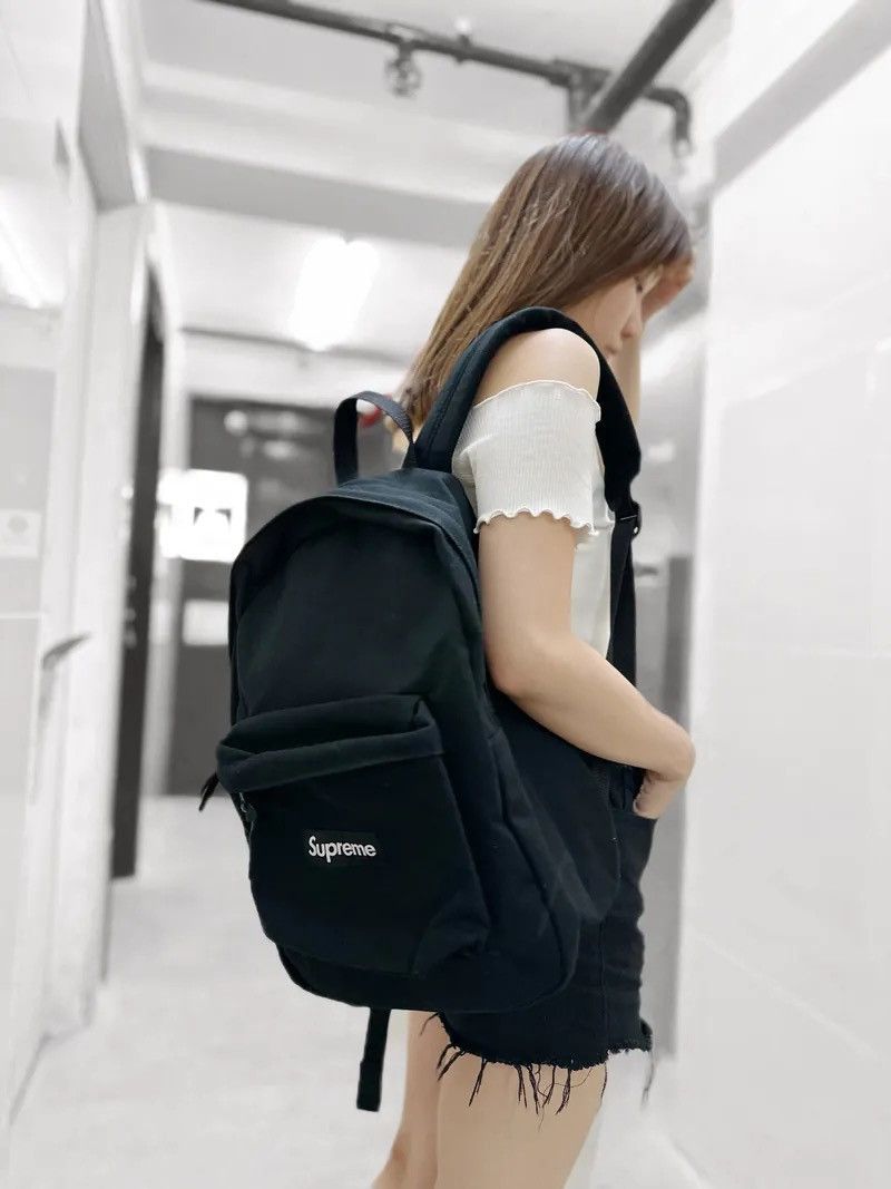 Supreme Authentic Supreme Canvas Backpack Black Size ONE SIZE - 9 Thumbnail