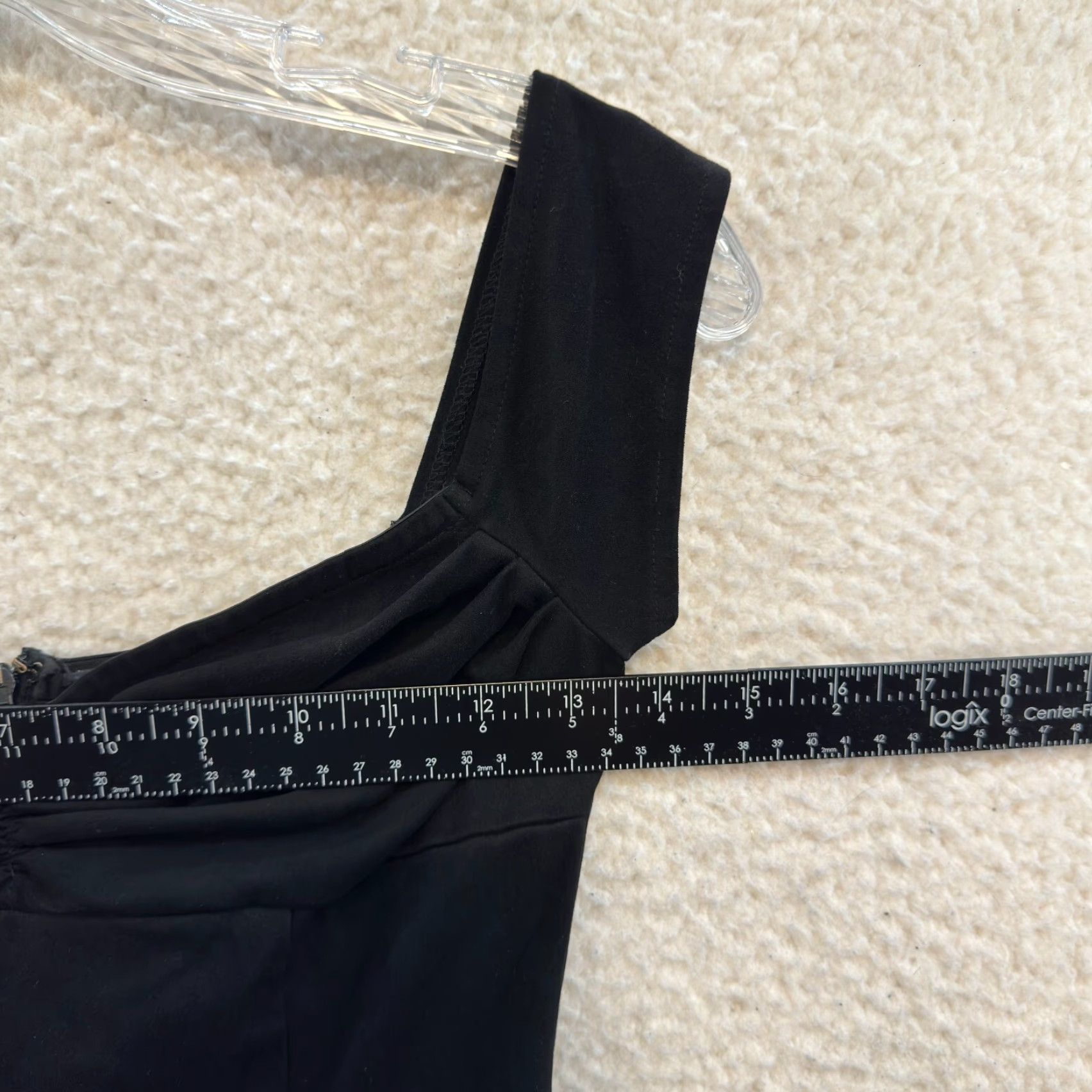 superdown Revolve Superdown Mini Dress XS Sweetheart Peasant Milkmaid Little Black Dress Womens XS Black Short Sleeve Zip Velvet? Size XS / US 0-2 / IT 36-38 - 4 Thumbnail