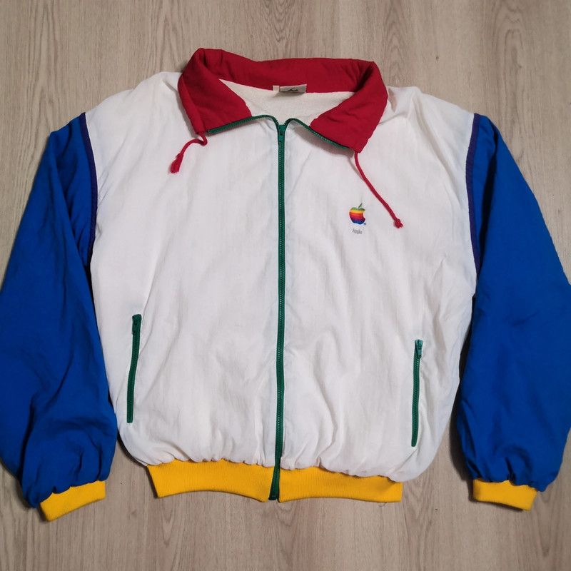 Rare Vintage 2024 Apple windbreaker with embroidered logo