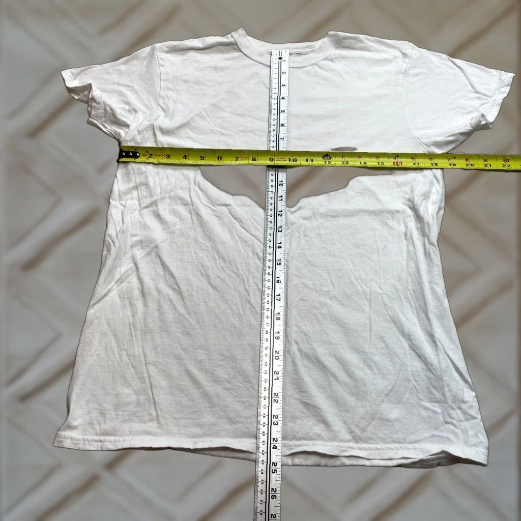 Gildan Gildan Shirt Womens Medium White Crew Short Sleeve Cotton Solid Basic Top 38-40 Regular Womens T-Shirt Size M / US 6-8 / IT 42-44 - 1 Thumbnail