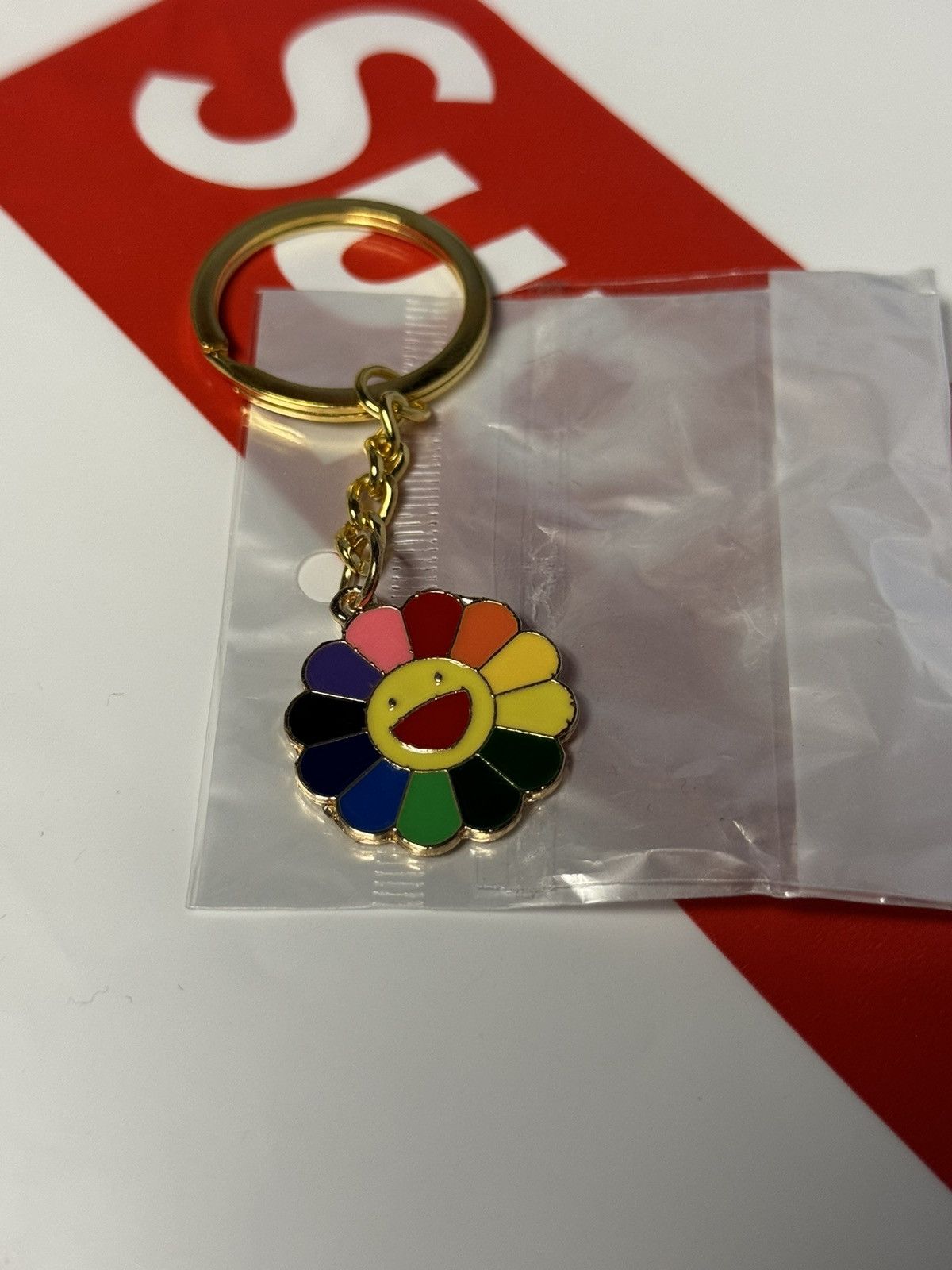 Takashi Murakami Takashi Murakami ComplexCon & The NTWRK Gold Keychain Size ONE SIZE - 5 Thumbnail