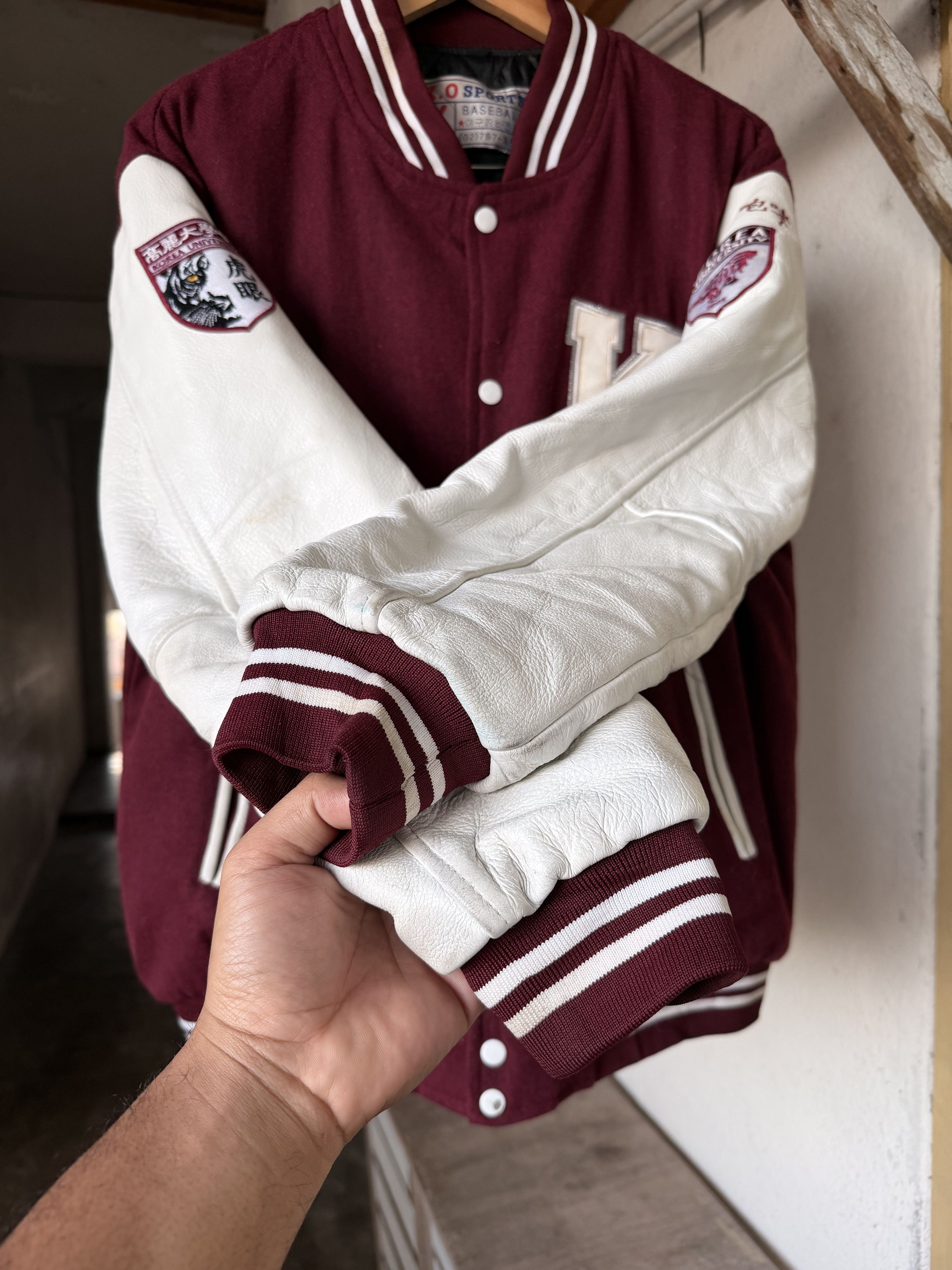 MLB Korea University Embroidery Tiger Logo Varsity Arm Leather Size US XL / EU 56 / 4 - 12 Thumbnail