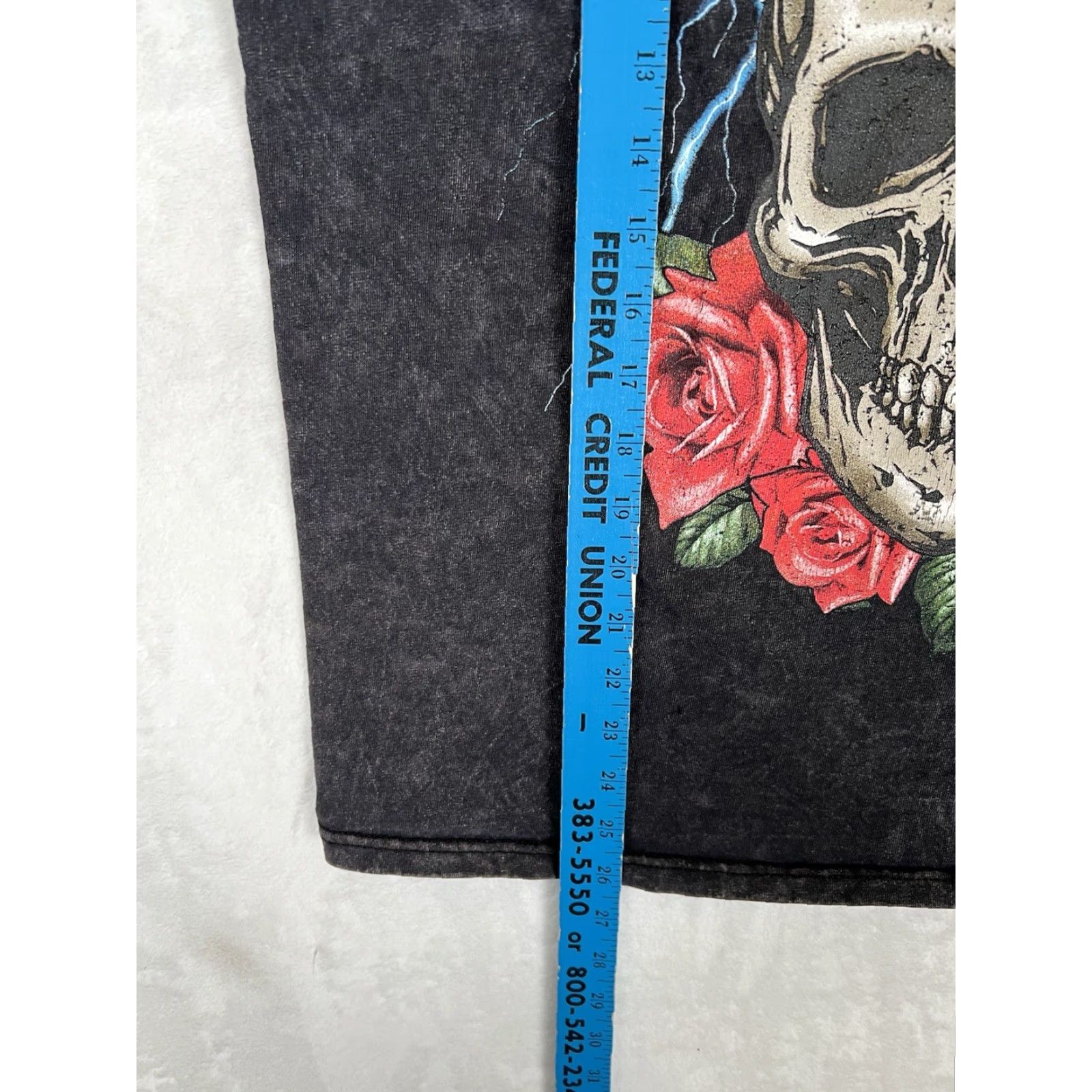 Vintage Poison Rock Band T-Shirt Skull Roses Size M Black Short Sleeve Graphic Print Retro Mens Size US M / EU 48-50 / 2 - 4 Thumbnail