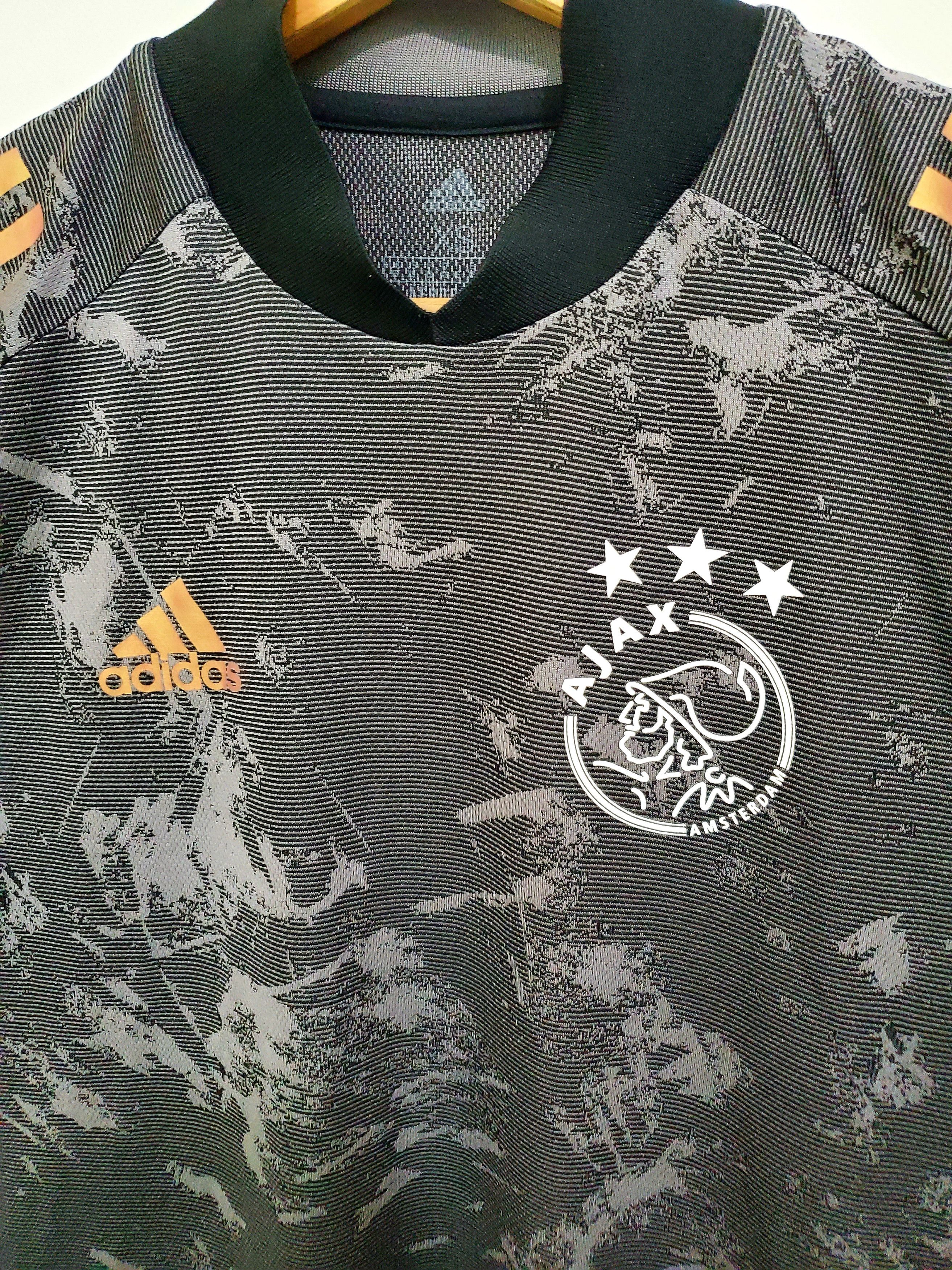 Adidas Ajax Amsterdam 2020/21 soccer jersey sizeXs,S new condition Size US XS / EU 42 / 0 - 2 Thumbnail
