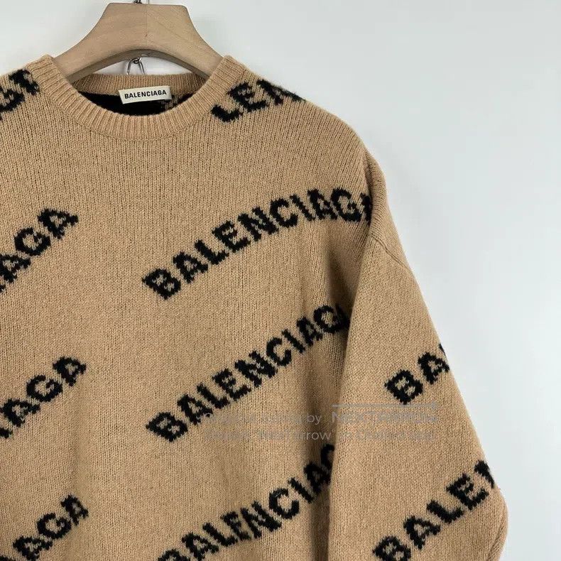 Balenciaga Balenciaga Full barrage camel-colored sweater Size US XS / EU 42 / 0 - 5 Thumbnail