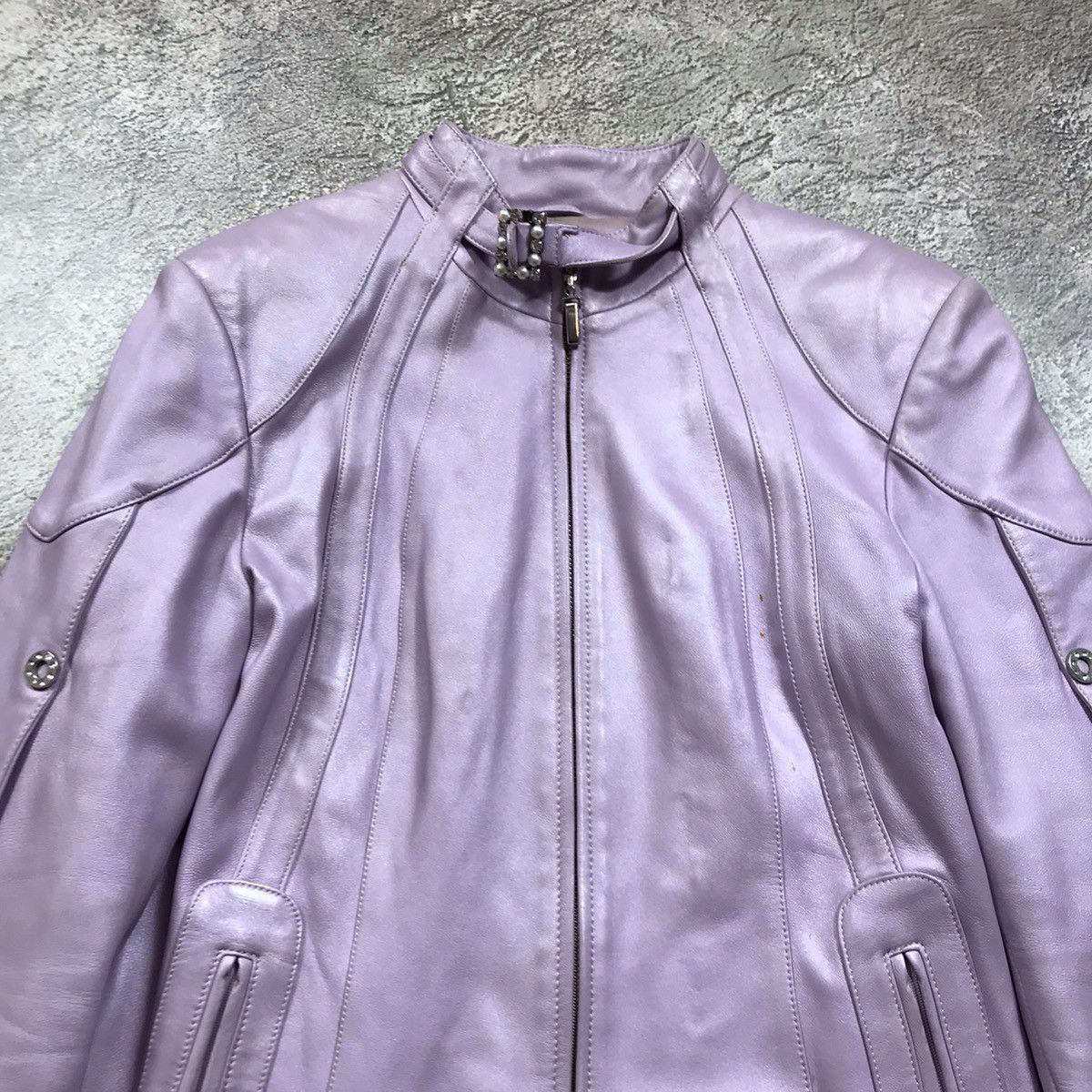 Vintage Vintage Y2K Lavender Leather Jacket Streetwear 90s Faded L Size L / US 10 / IT 46 - 3 Thumbnail