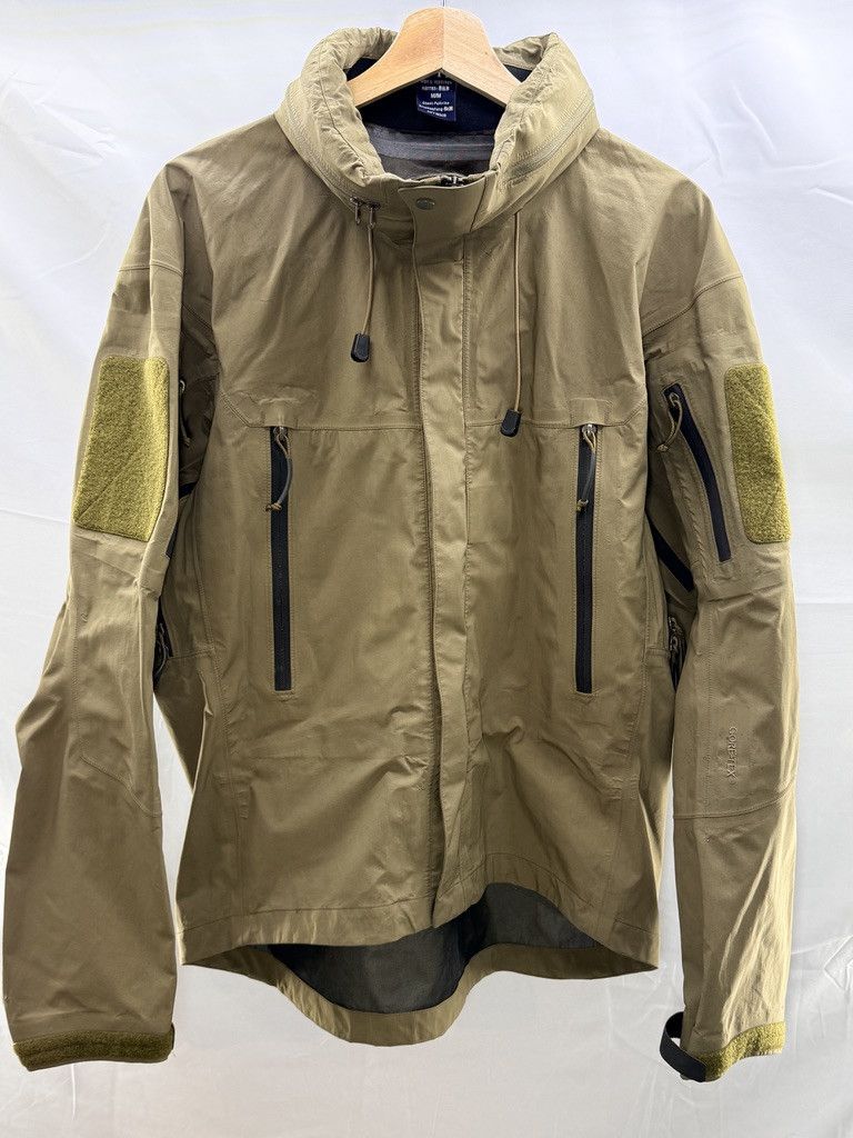Arc'teryx ARCTERYX LEAF Alpha Gen 1 Crocodile Gore Tex Jacket Size US M / EU 48-50 / 2 - 1 Thumbnail