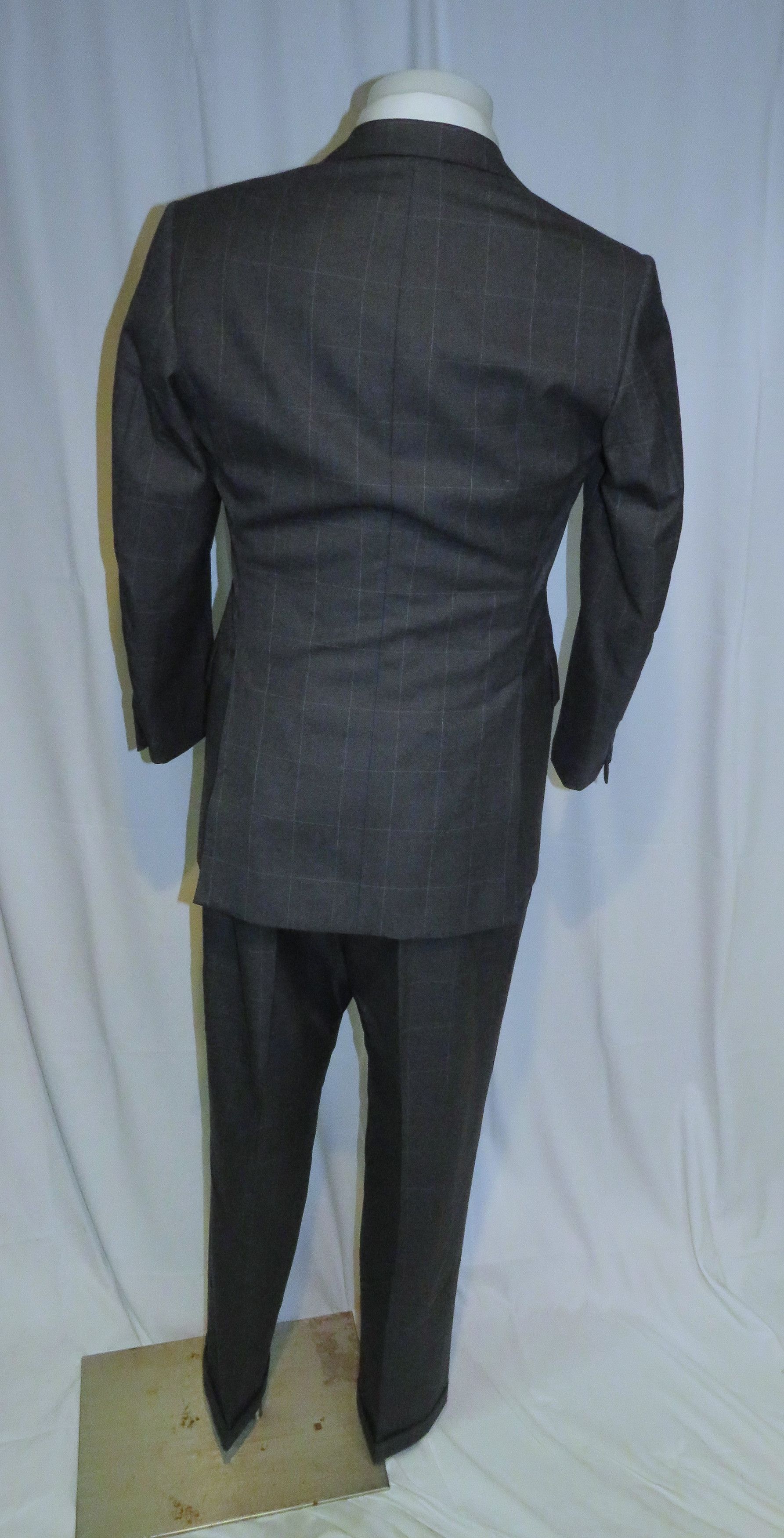 Henry Poole × Savile Row Bespoke Gray Windowpane Two Button Suit 38R Size 38R - 2 Thumbnail