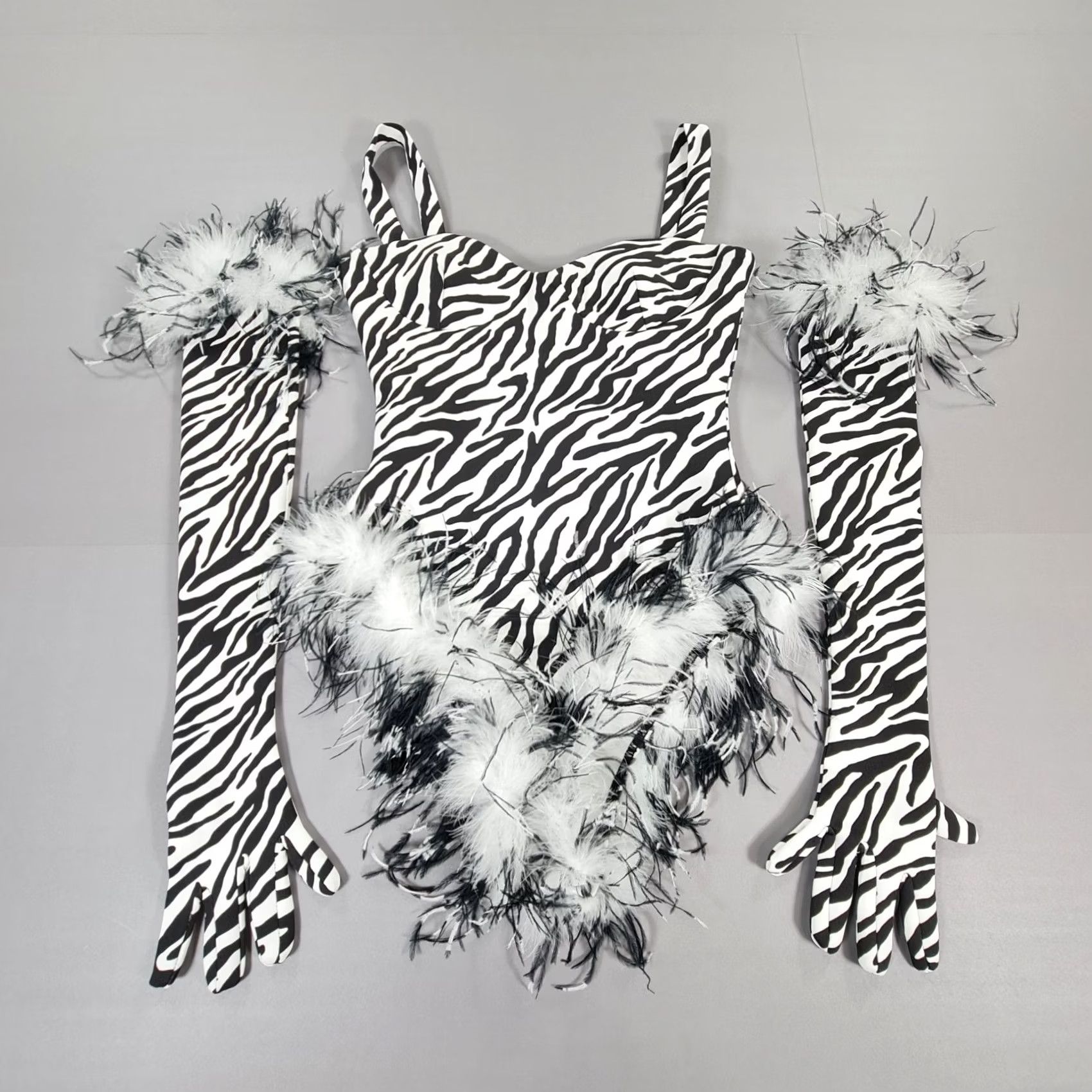 Vintage VINTAGE MISCREANTS Cleo Bodysuit Womens Black White Zebra Print Fur Sleeves Velvet 12 UK Mini Party Womens Size XL / US 12-14 / IT 48-50 - 4 Thumbnail
