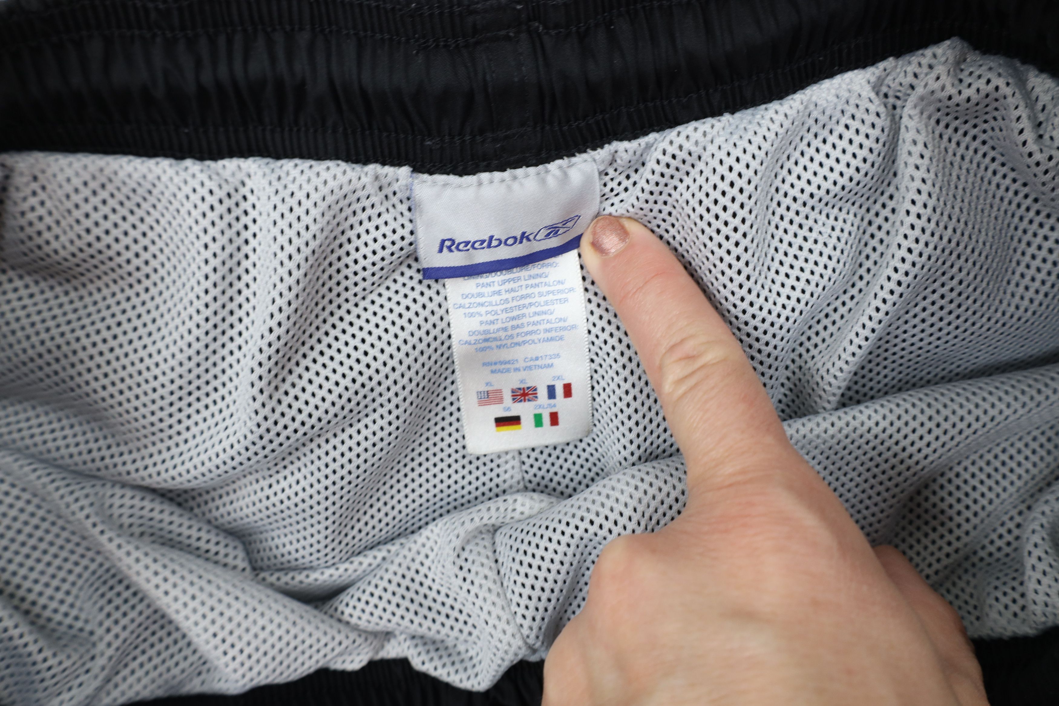 Reebok Vintage Reebok Block Lined Wide Leg Windbreaker Pants Black Size US 38 / EU 54 - 10 Thumbnail