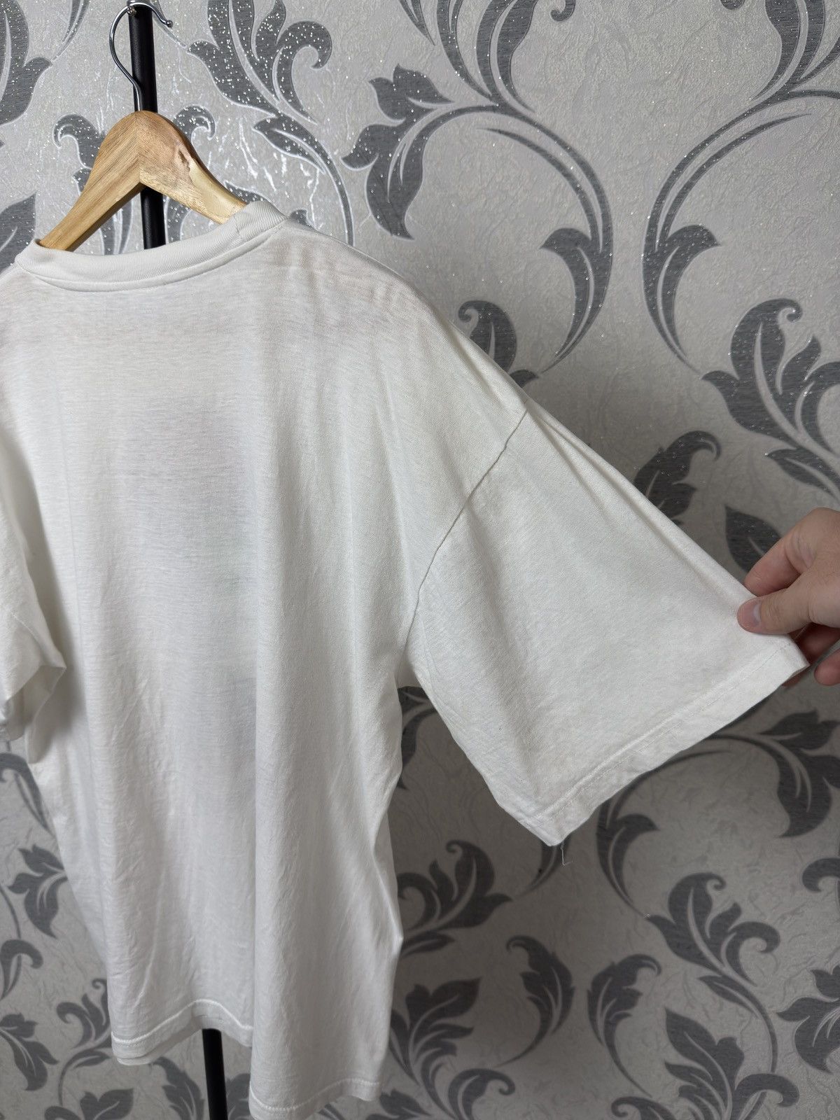 Vintage Vintage Alien T-Shirt Size US XXL / EU 58 / 5 - 12 Thumbnail