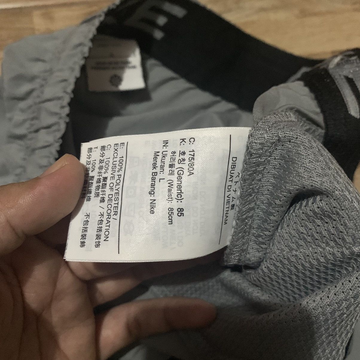 Nike Nike nylon pants Size US 34 / EU 50 - 5 Thumbnail