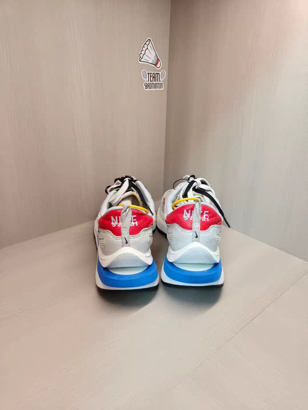 Nike Nike × sacai 3.0 Grey/White/Red K15 Size US 11.5 / EU 44-45 - 5 Thumbnail
