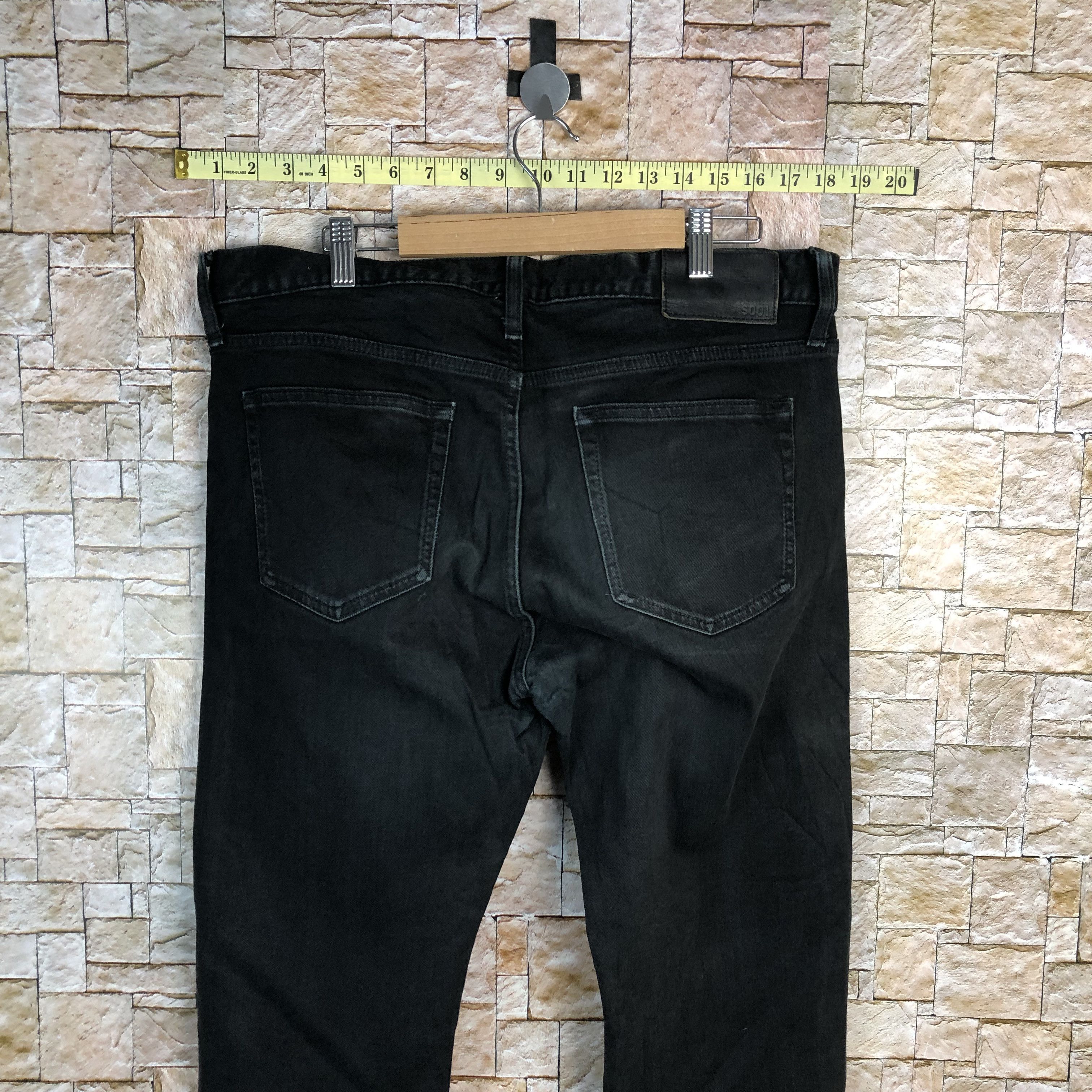 Uniqlo Uniqlo Jeans Black Denim Pants #7600 Size US 34 / EU 50 - 12 Thumbnail