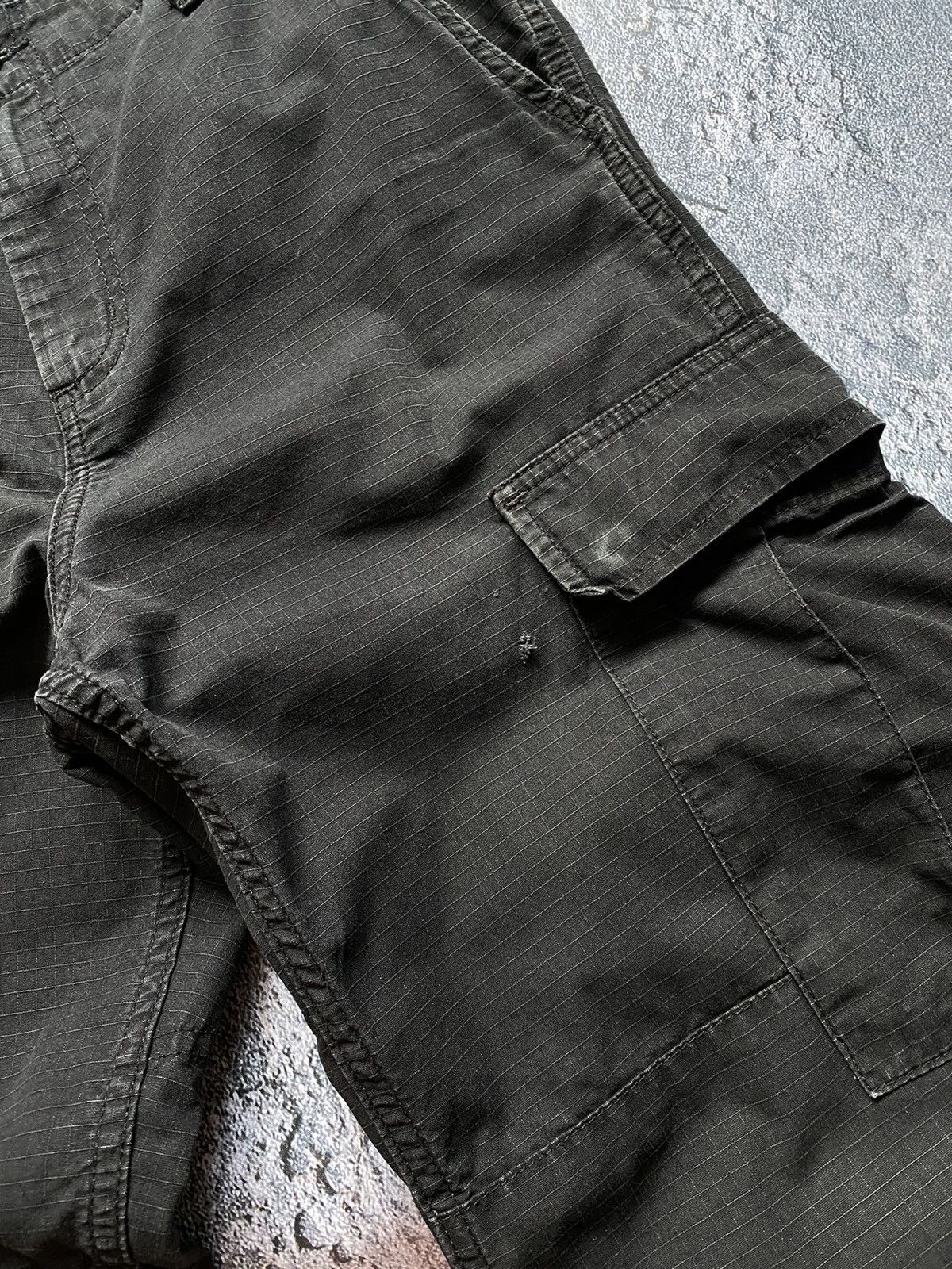 Carhartt × Vintage Carhartt Wip 31/32 Faded Cargo Pocket Logo Pants Trousers Size US 32 / EU 48 - 4 Thumbnail