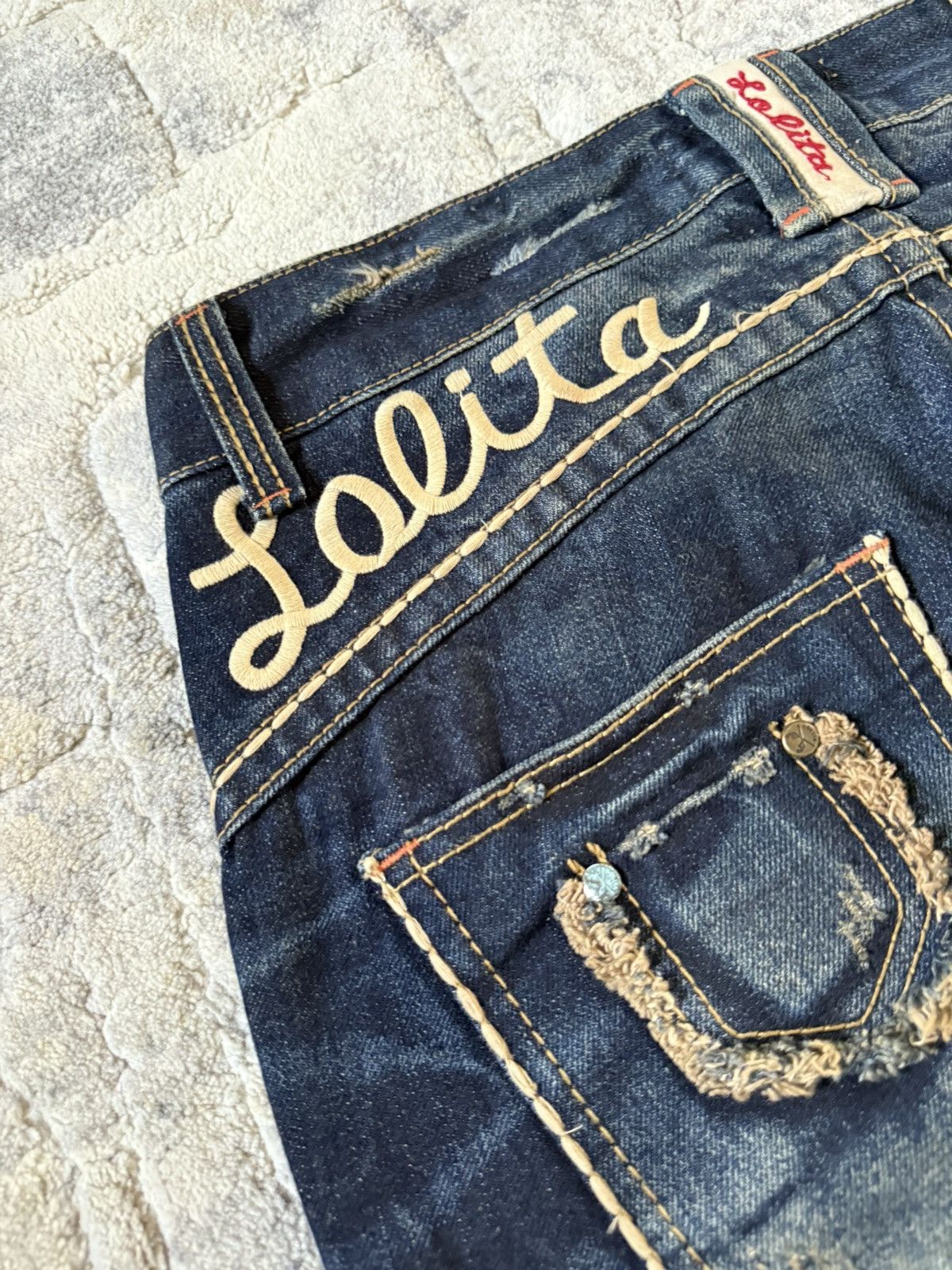 If Six Was Nine Lolita Concert Club Shadow Mud Wash Studded Flared Jeans Size US 30 / EU 46 - 18 Thumbnail