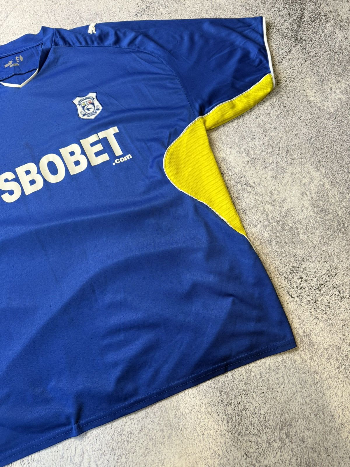 Puma Vintage Puma Cardiff City 2009/10 Home Shirt Soccer Jersey Size US XL / EU 56 / 4 - 11 Thumbnail