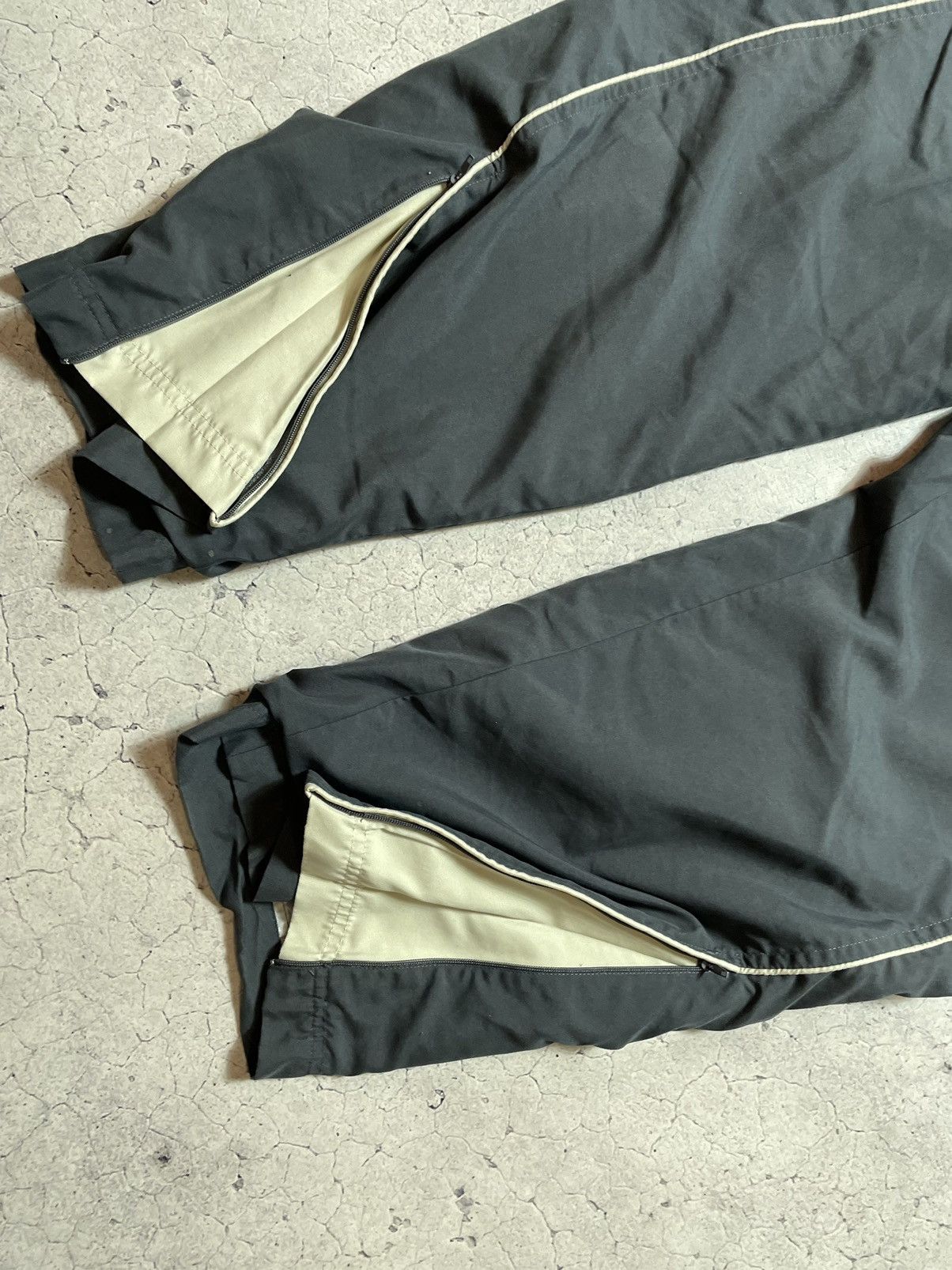 Nike × Vintage Vintage Nylon Baggy Nike Drill Y2K Swoosh Pants Size US 34 / EU 50 - 5 Thumbnail