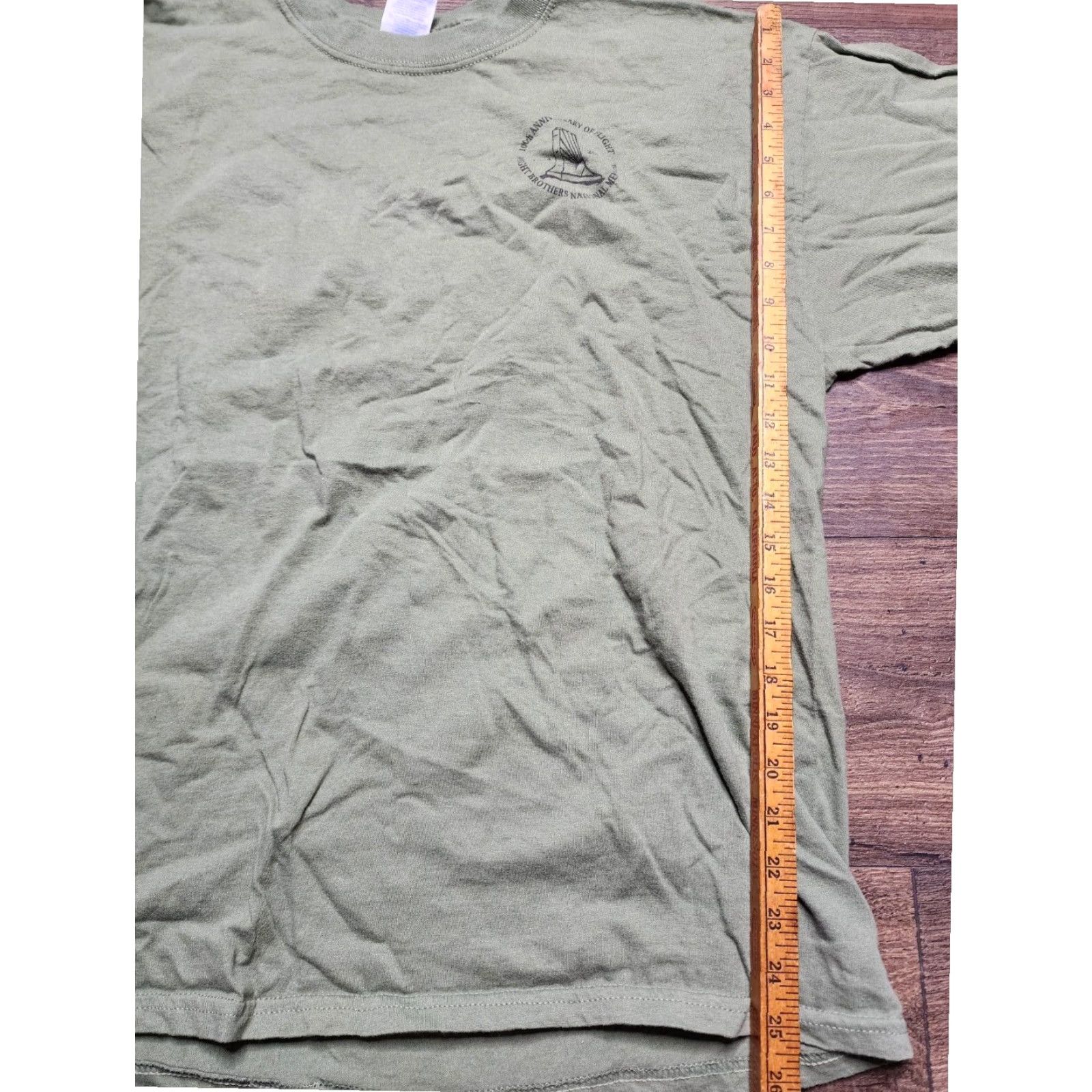 Gildan VINTAGE Gildan Mens XL Green Wright Brothers National Memorial T Shirt 100 Anniversary NC Size US XL / EU 56 / 4 - 4 Thumbnail