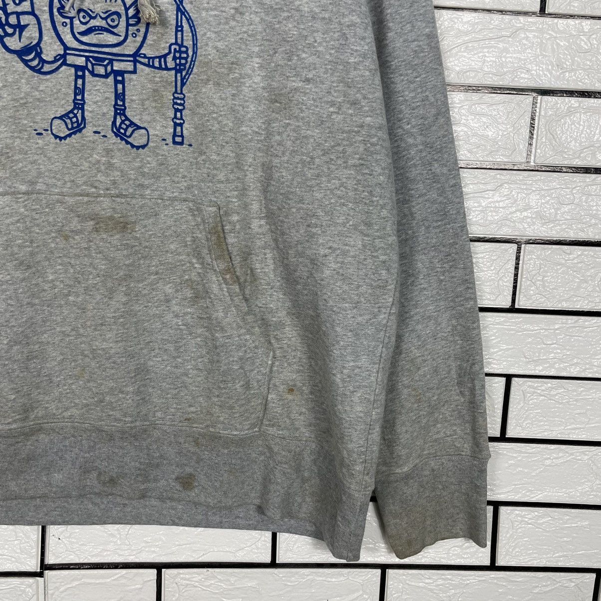 Uniqlo Uniqlo Fortnite Big Logo Hoodie Size US L / EU 52-54 / 3 - 4 Thumbnail