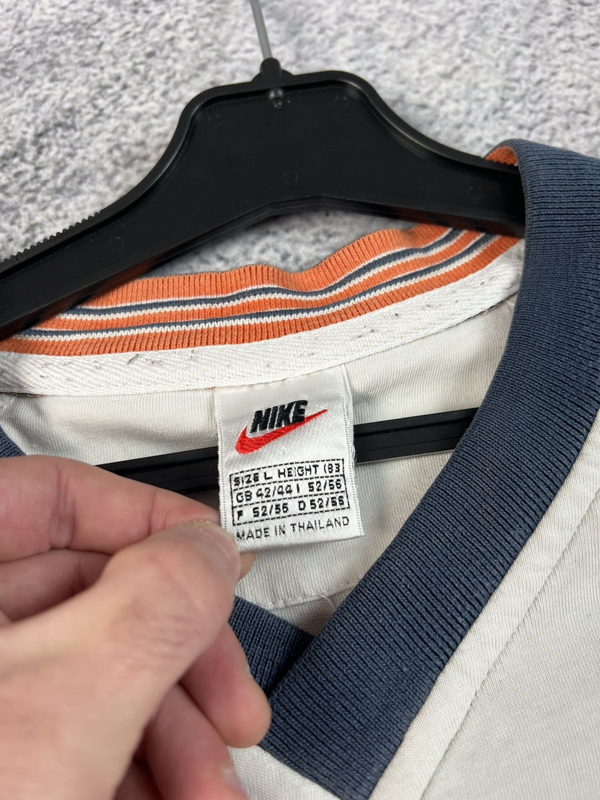 Nike × Vintage Vintage Nike embroidered logo T-shirt Size US L / EU 52-54 / 3 - 5 Thumbnail