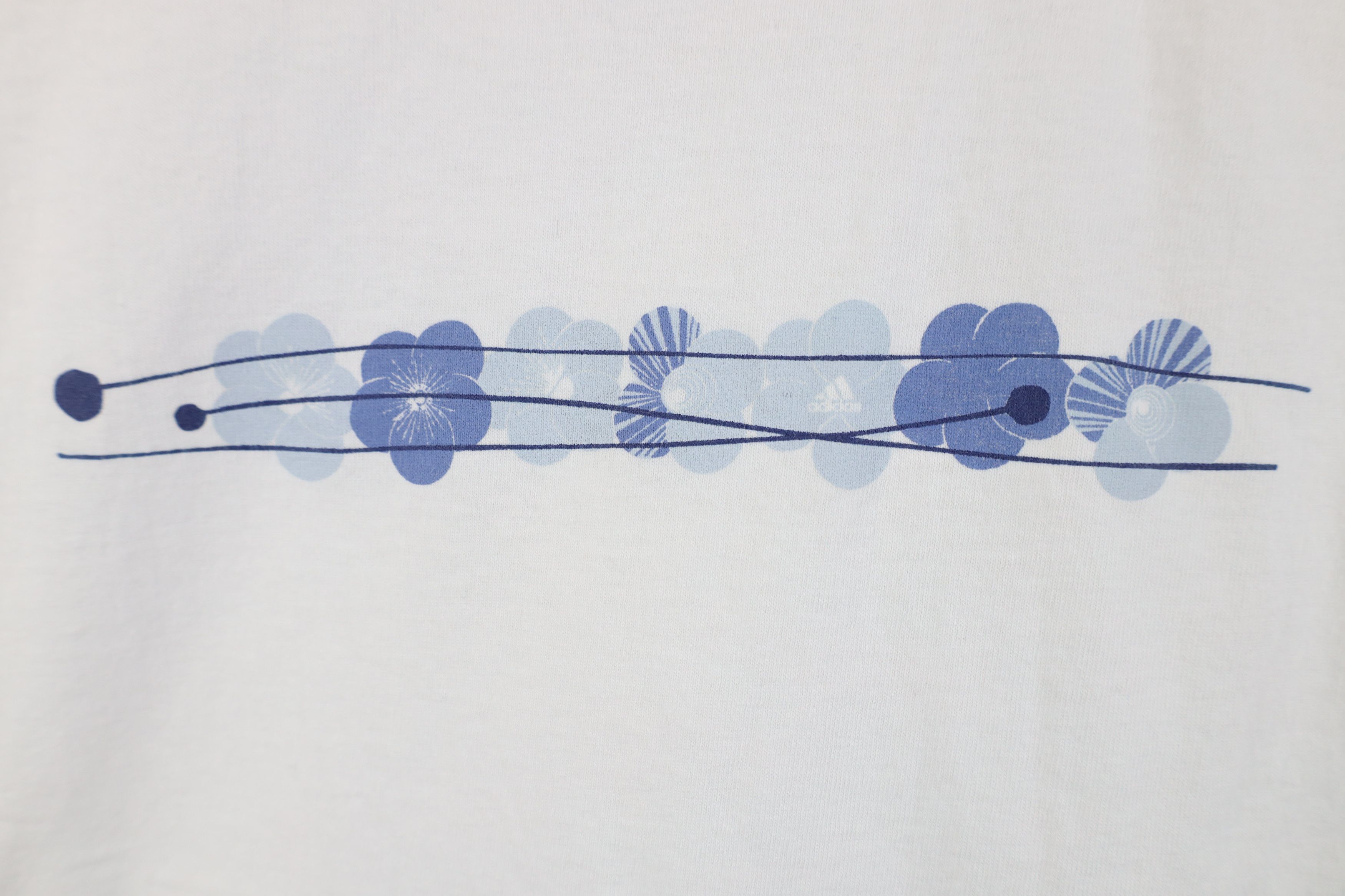 Adidas Vintage 90s Adidas Flower Floral Long Sleeve T-Shirt USA Size L / US 10 / IT 46 - 4 Thumbnail