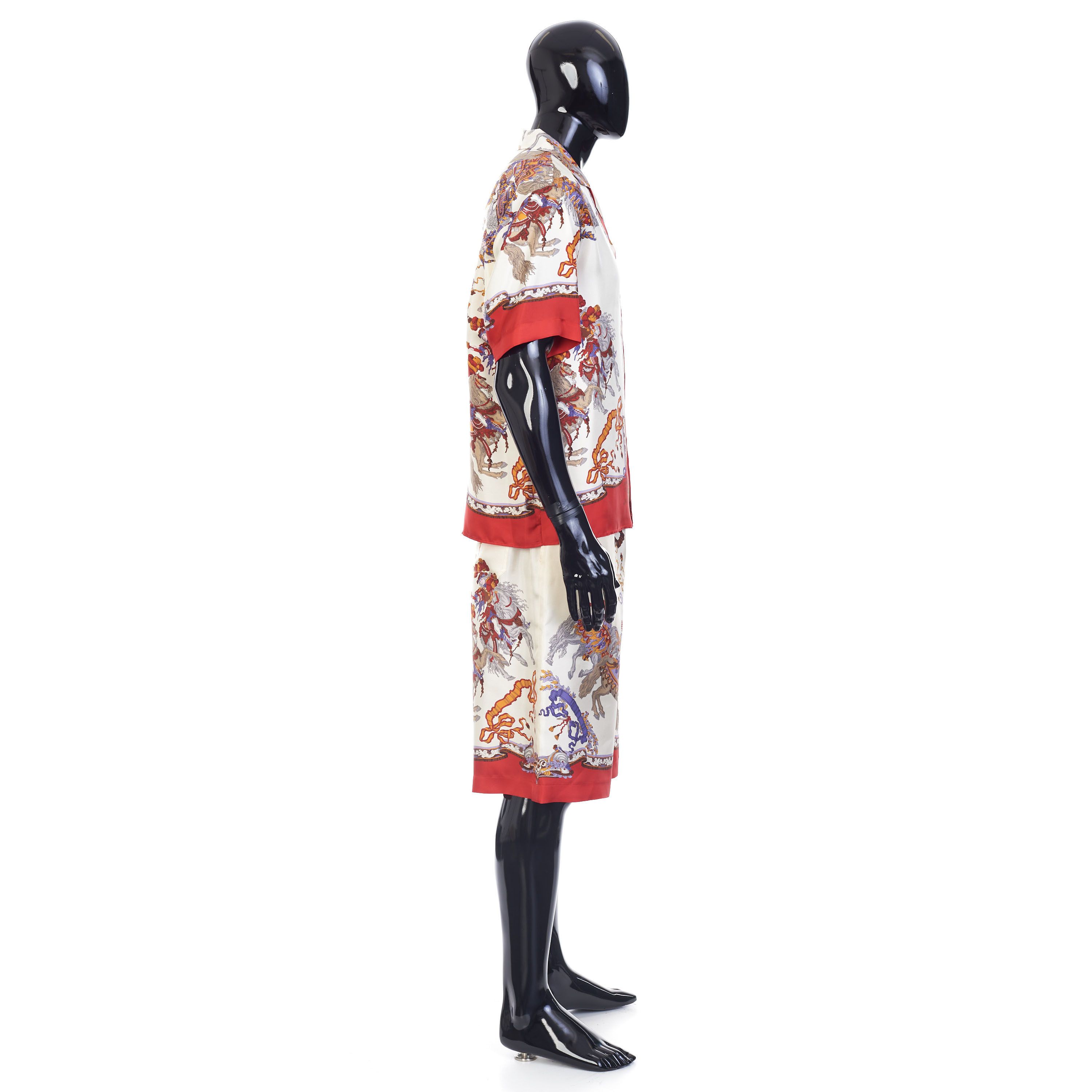 Gucci Bowling Shirt In Ivory And Red Printed Silk Size US M / EU 48-50 / 2 - 7 Thumbnail
