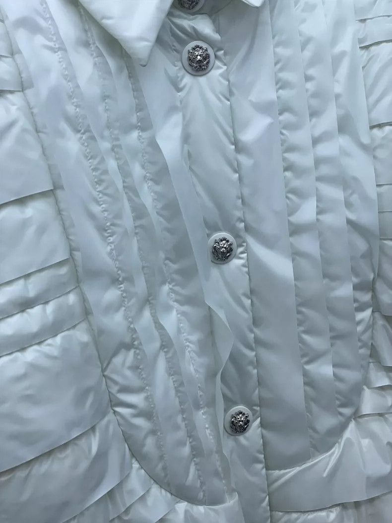 Chanel Chanel Snow Series Snow White Cotton jacket 2504-Nextarrow Size XXS / US 00 / IT 34 - 4 Thumbnail