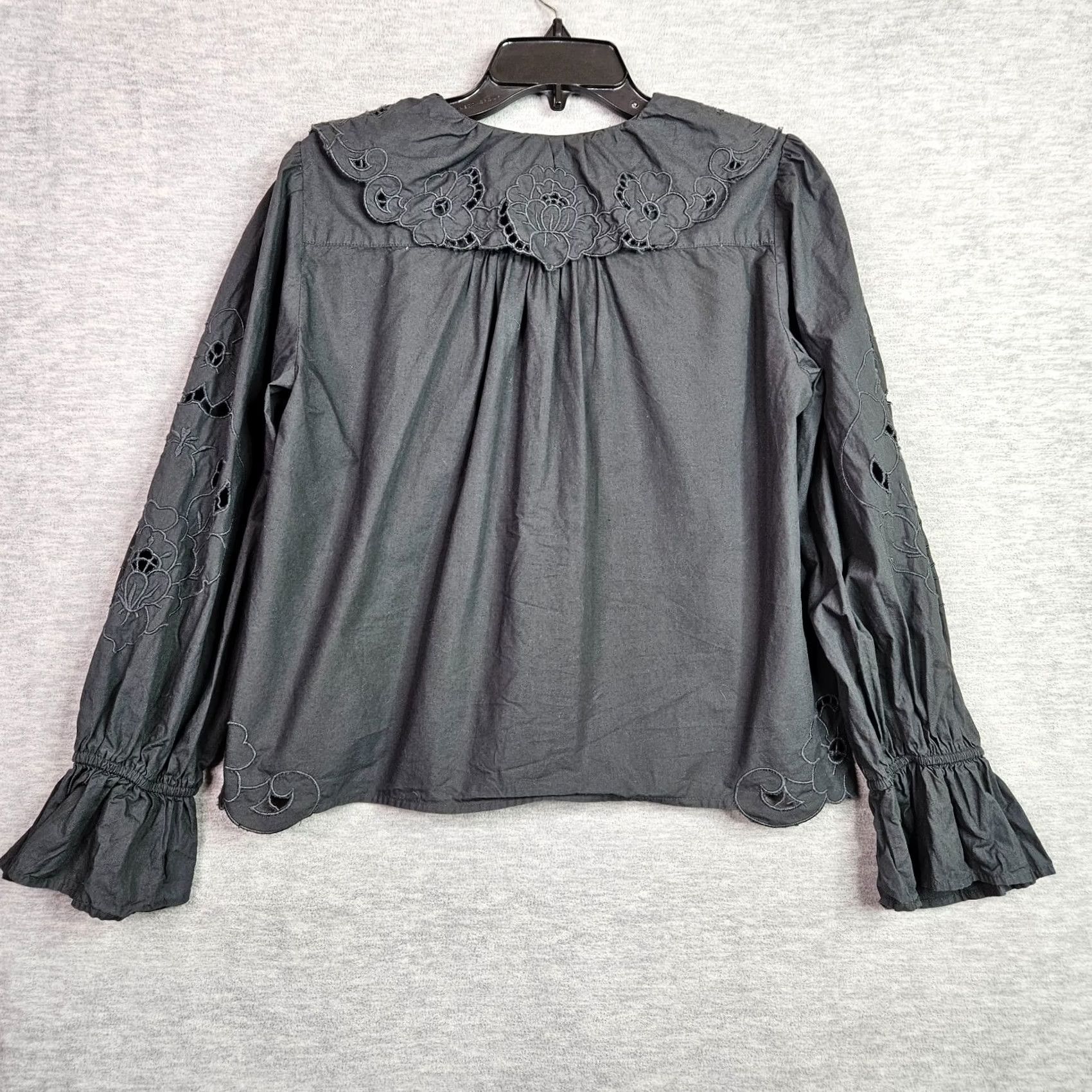 Free People Free People Women's Blouse V-neck Charcoal Gray Embroidered Boho S Shirt Adult Regular Gray Size S / US 4 / IT 40 - 2 Thumbnail