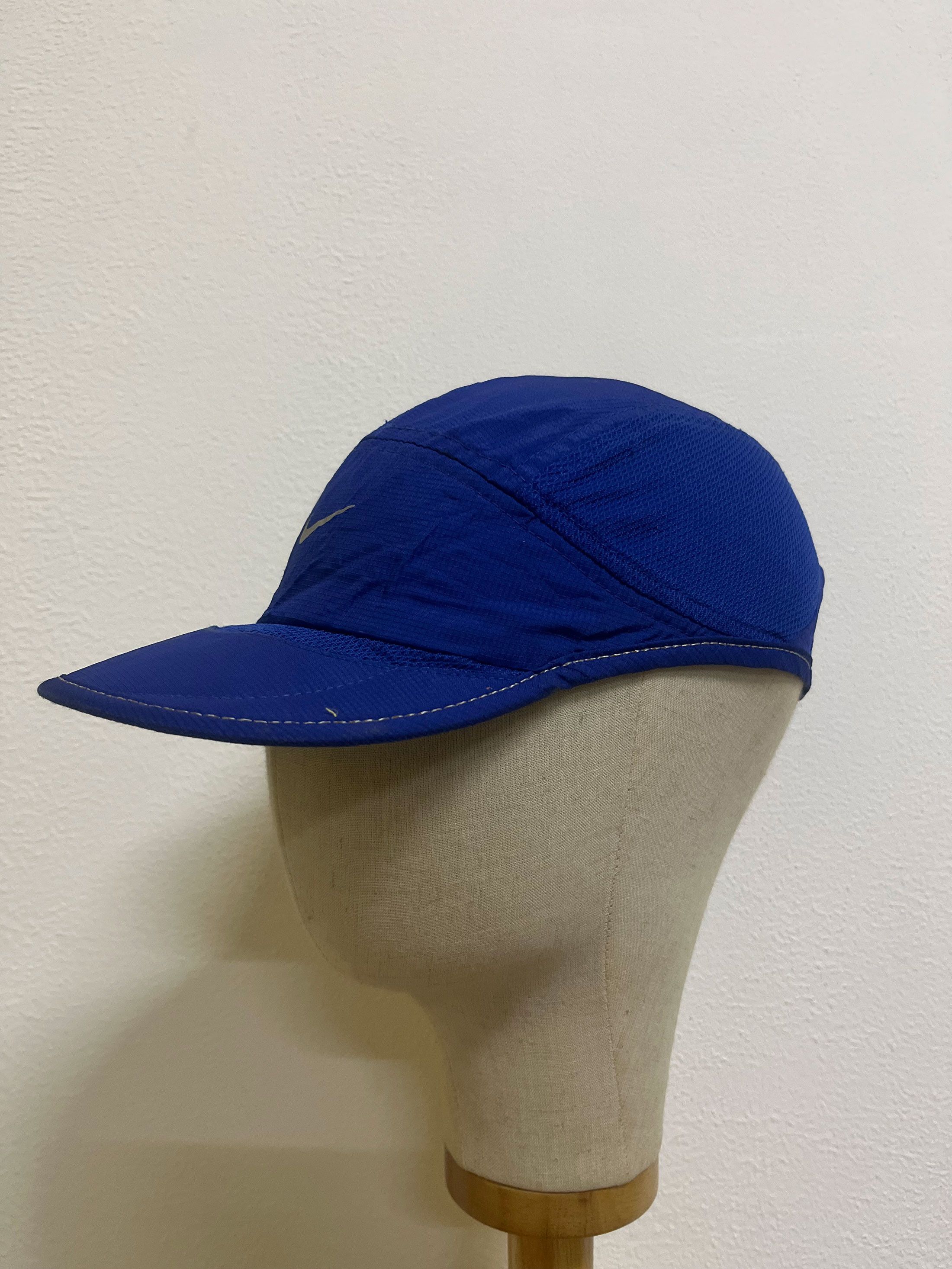 Sports Specialties Nike 5 Panel Daybreak Dri-Fit Running Mesh Athletic Cap Size ONE SIZE - 2 Thumbnail