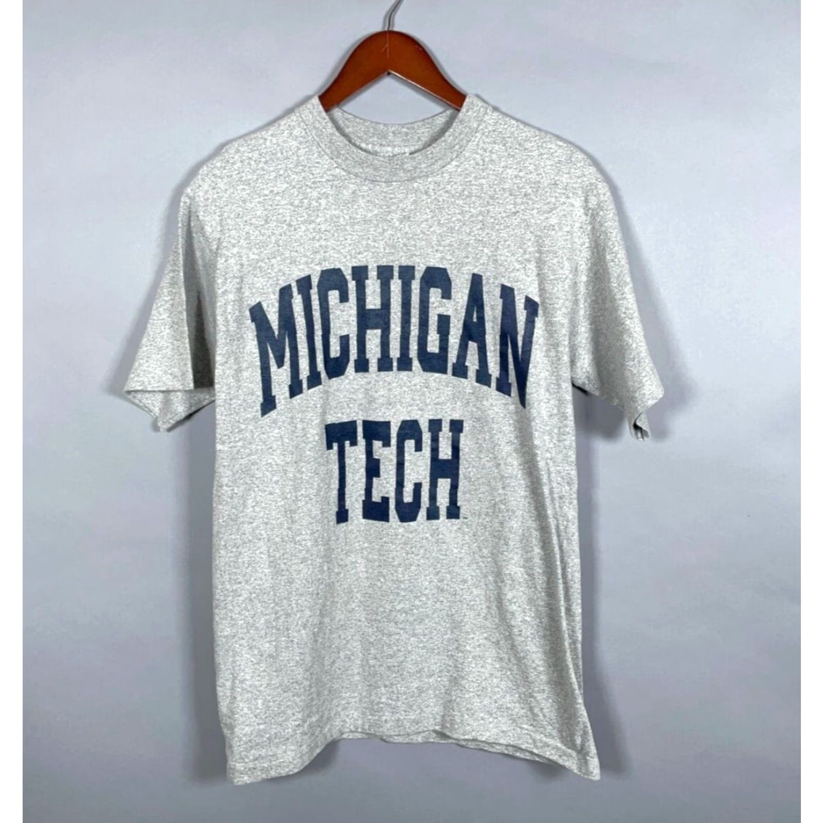 Vintage VINTAGE The Cotton Exchange Michigan Tech T-Shirt Shirt Men Medium Gray 90s College University Arch Print Single Stitch Cotton Blend Size US M / EU 48-50 / 2 - 2 Thumbnail