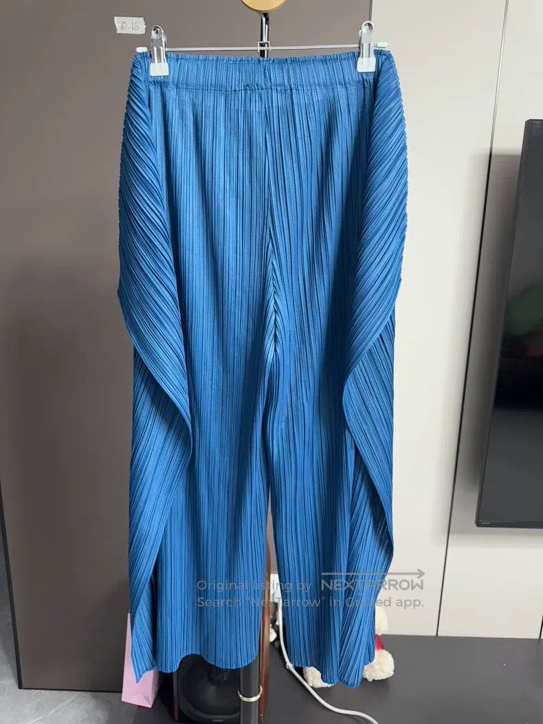 Issey Miyake Issey Miyake size:3 Purple and Green Color Block Horizonta Size 22" - 2 Thumbnail