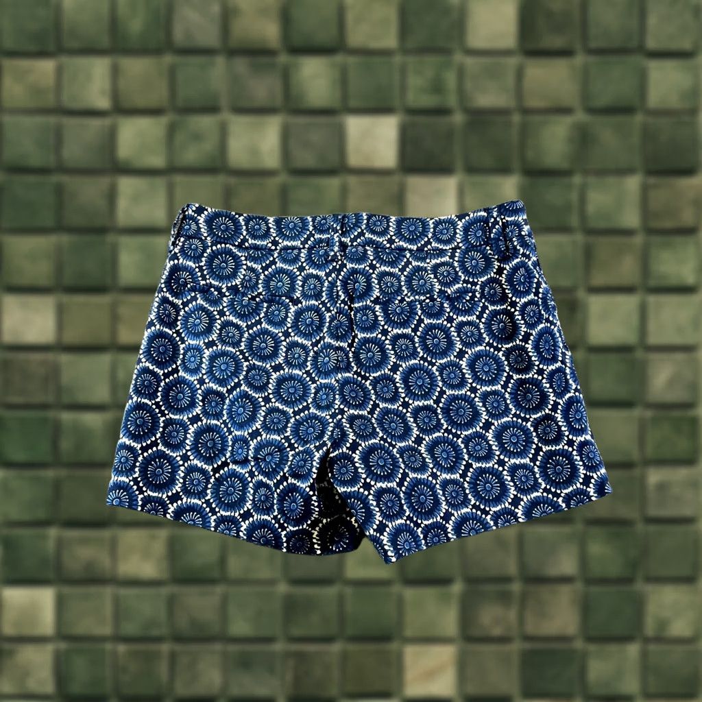 Vintage Level 99 Cindie Shorts Women's 27 Blue Floral Print Stretch Slash Pockets Casual Size 27" / US 4 / IT 40 - 1 Thumbnail