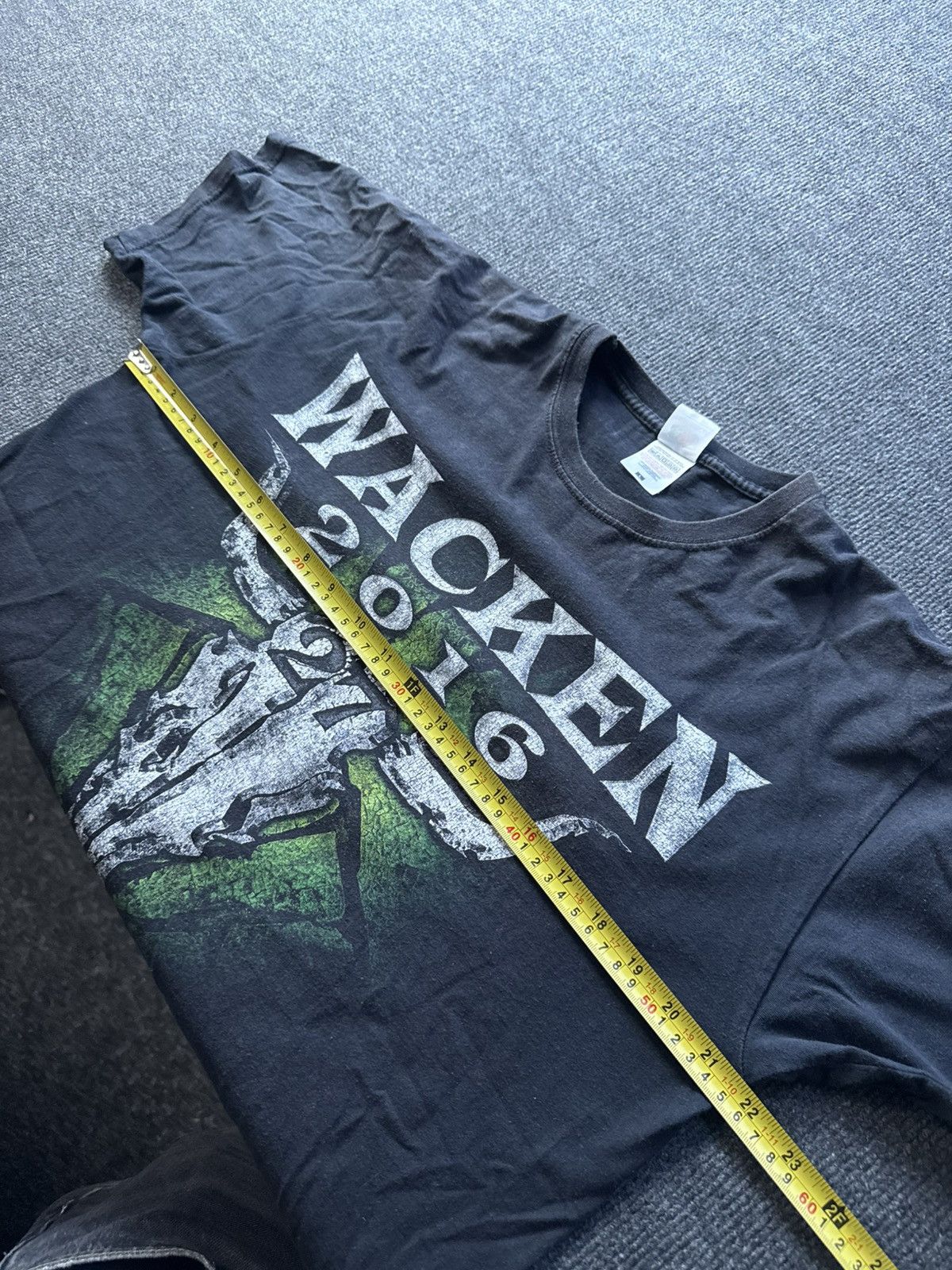 Vintage RARE Wacken 2016 Festival Band Tee Punk Metal Tour Shirt Size US L / EU 52-54 / 3 - 20 Thumbnail