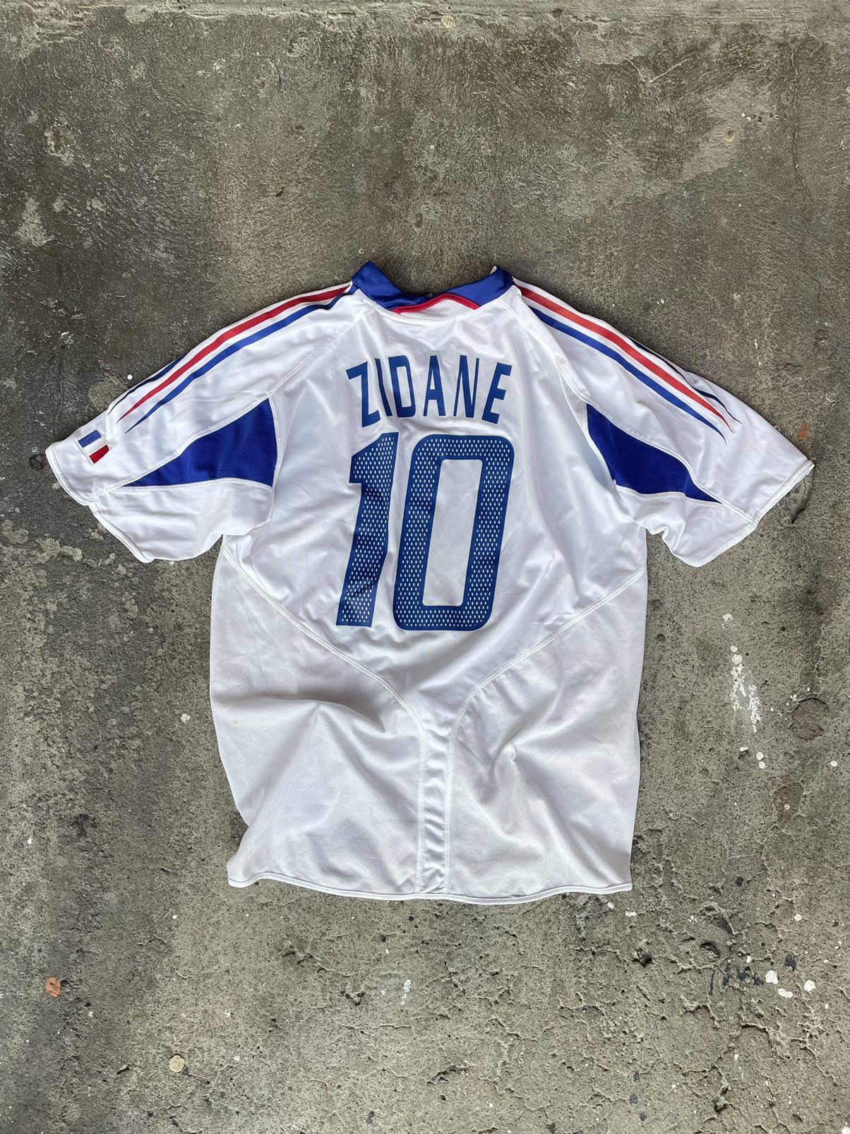 Adidas × Vintage Vintage F.F.F. 2004 Zinedine Zidane #10 Size US XL / EU 56 / 4 - 2 Thumbnail