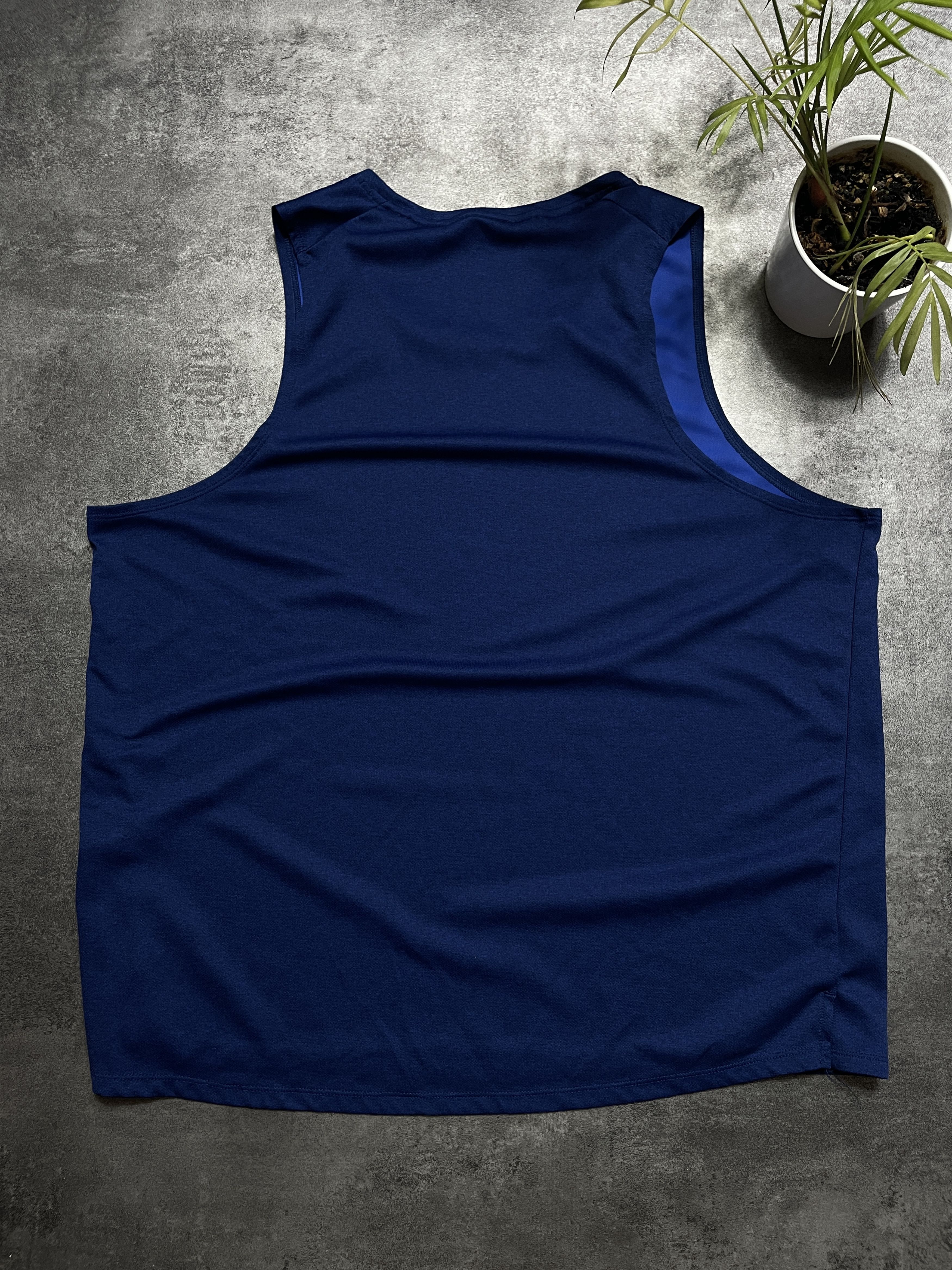 Nike Nike Sportswear Swoosh Tank Top Size US XL / EU 56 / 4 - 4 Thumbnail