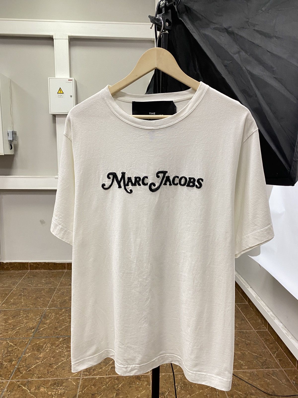 Marc Jacobs Marc Jacobs New York Luxury T-Shirt Rare Retro Hype Y2K Size US XL / EU 56 / 4 - 1 Thumbnail