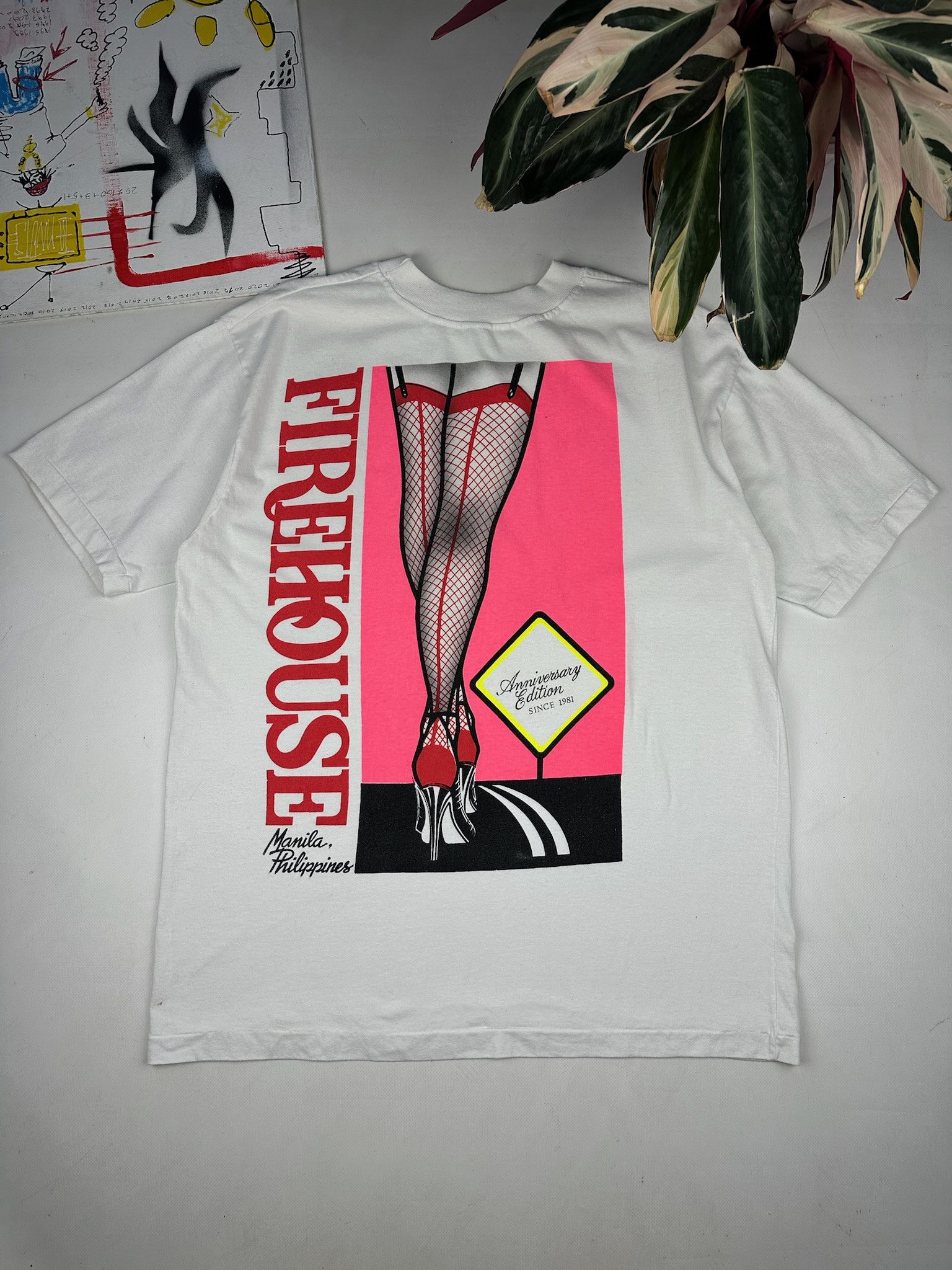 Vintage Vintage Naked Sexy Girl Shirt nude pornstar women footfetish Size US XL / EU 56 / 4 - 1 Thumbnail