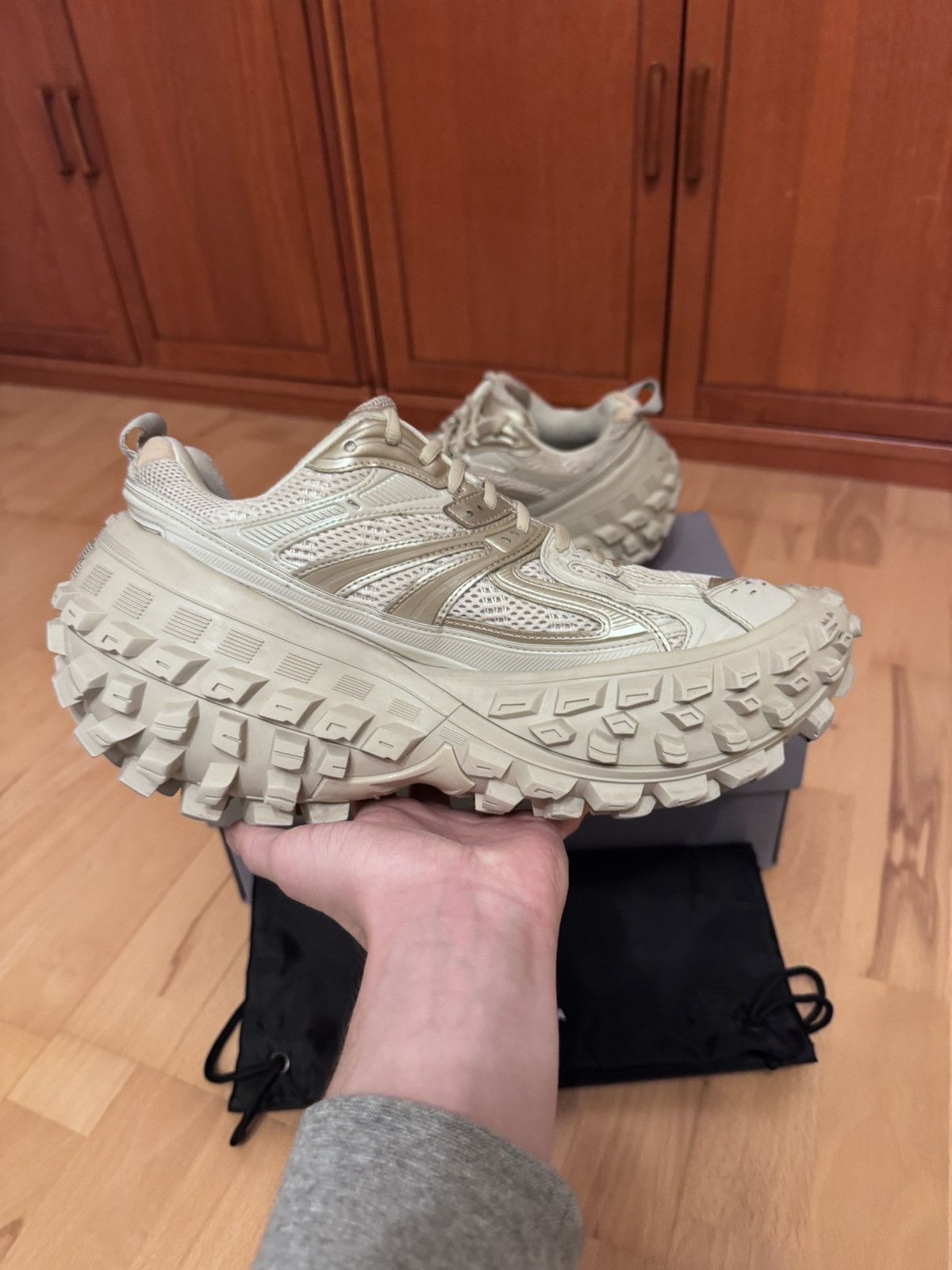 Balenciaga Defender/ Bouncer Beige