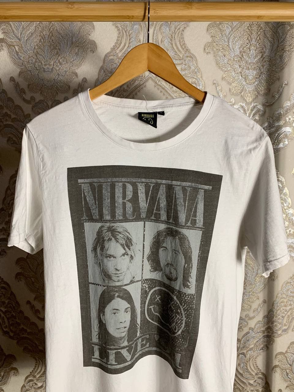 Band Tees VERY RARE NIRVANA KURT COBAIN ROCK T-SHIRT DESIGNER Y2K 90s Size US S / EU 44-46 / 1 - 2 Thumbnail
