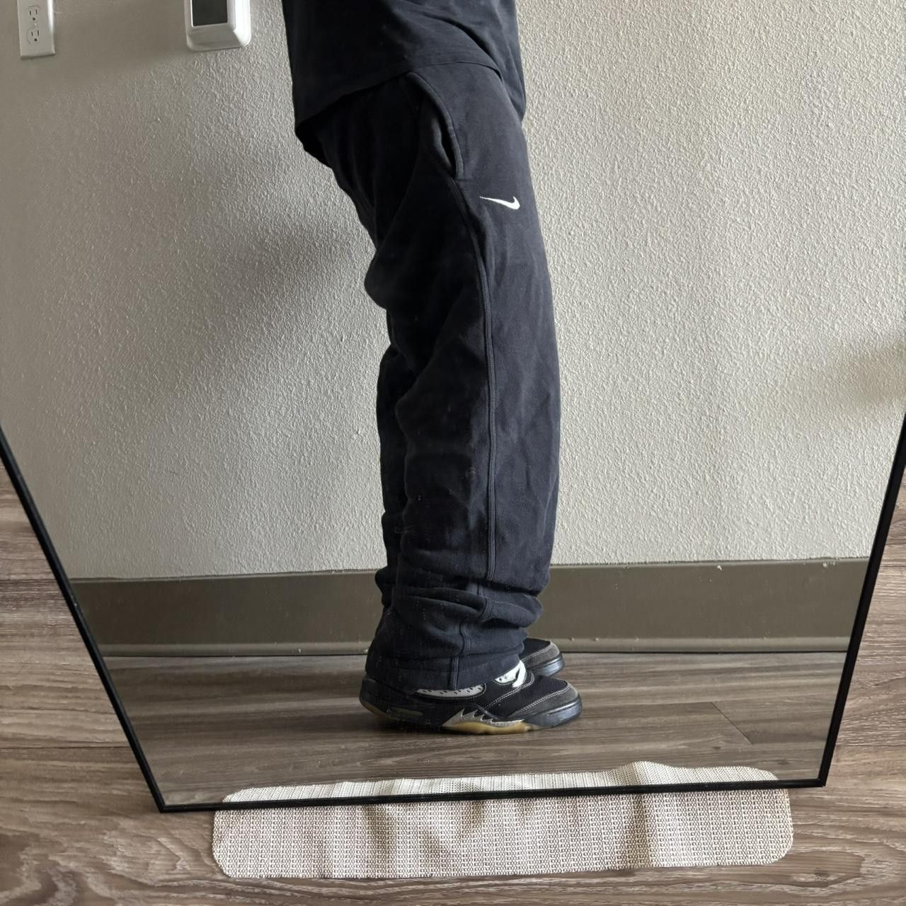 Nike Crazy Vintage Y2K/2000s Black Nike Streetwear Essential Sweatpants! Size M Size US 32 / EU 48 - 1 Thumbnail